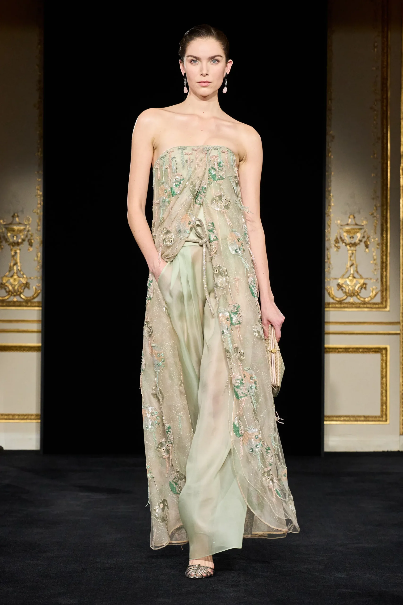 Armani Priv Haute Couture SS26: The Female Gaze