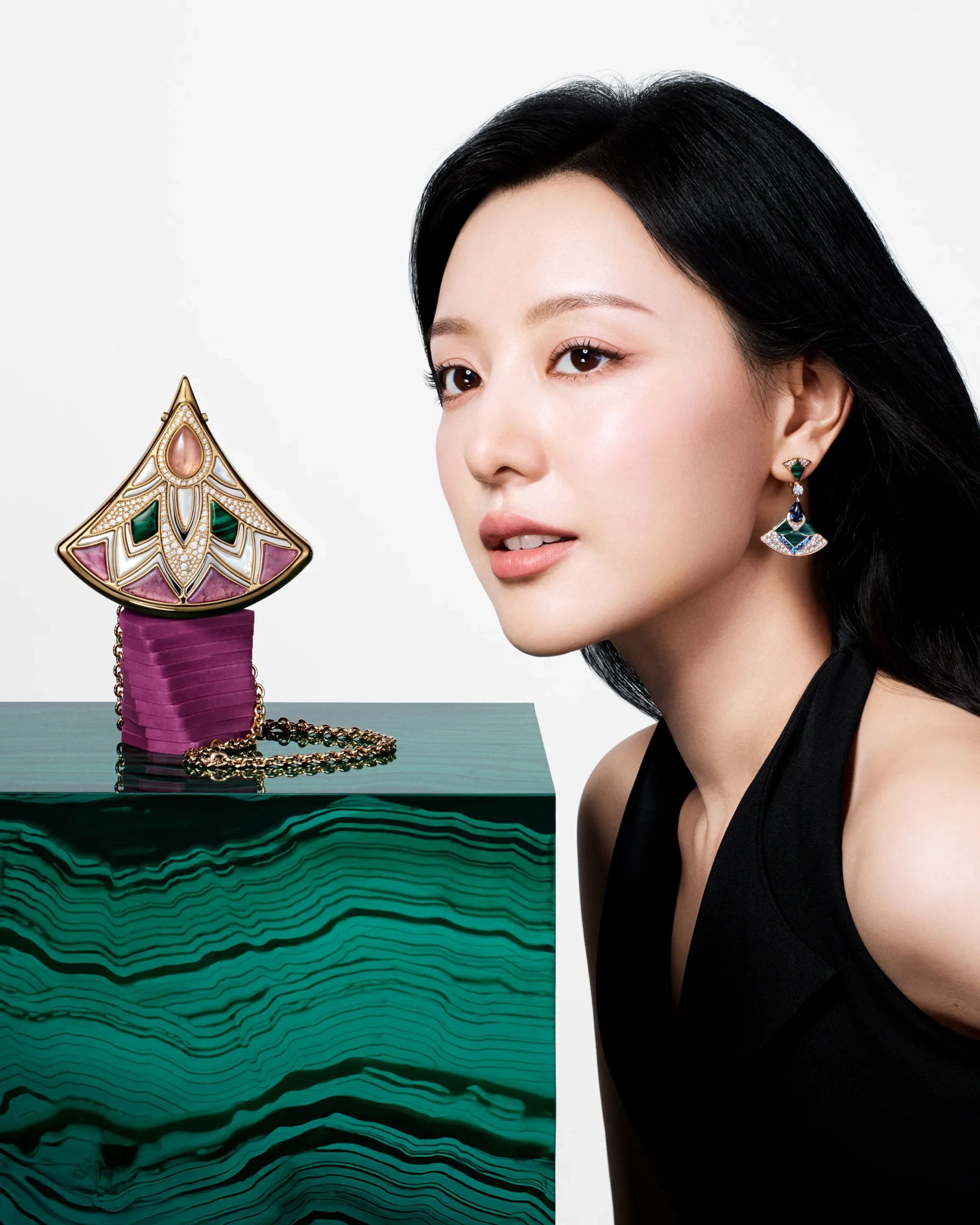 Kim Ji-won WITH THE BVLGARI ICONS Minaudière: Divas’ Dream
