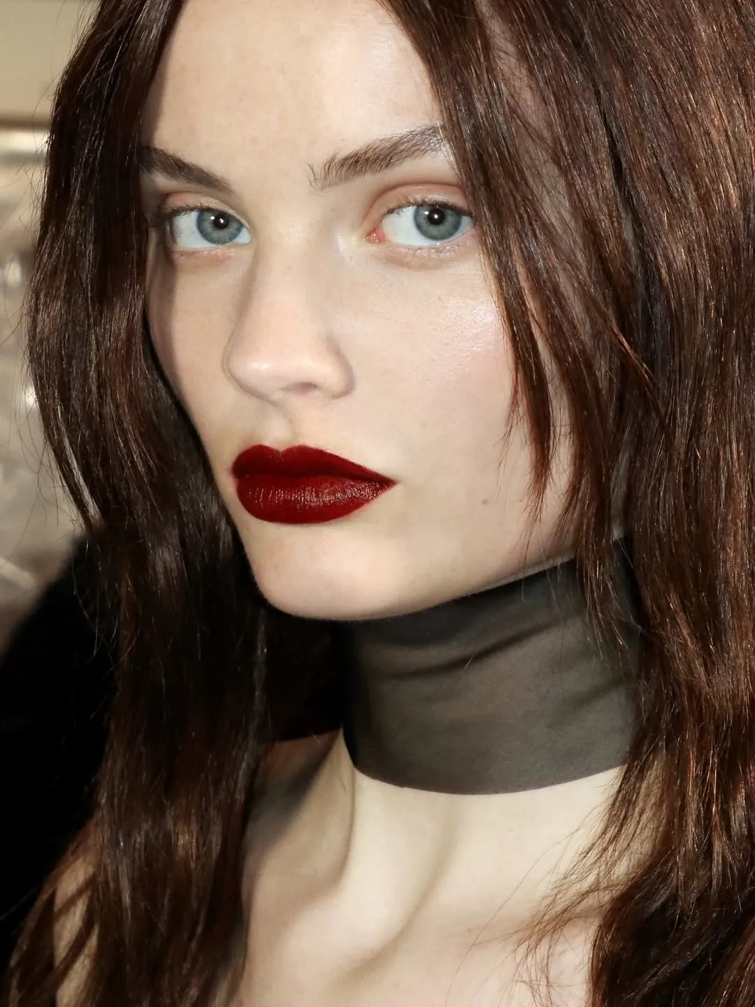 Captivate with bold lips