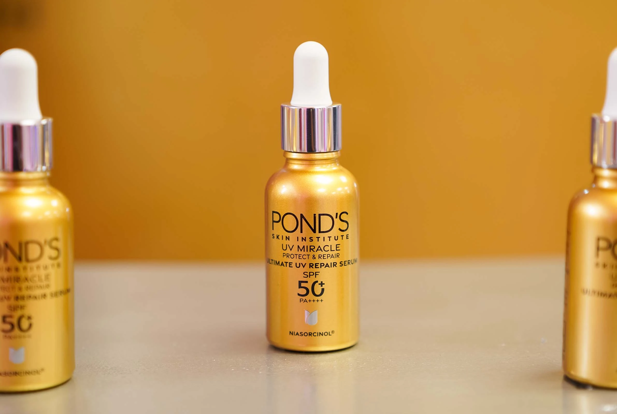 THE MIRACLE OF PROTECTION: POND'S UV MIRACLE Ultimate UV Repair Sun Serum SPF50 Pa++++