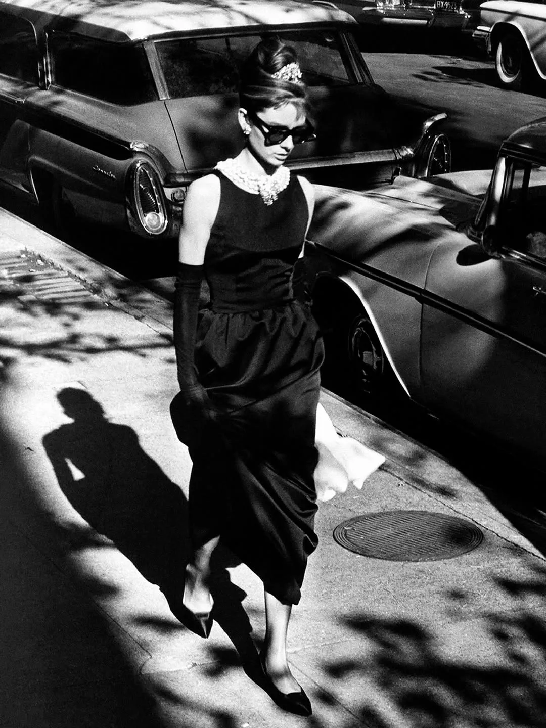 AUDREY HEPBURN AS HOLLY GOLIGHTLY