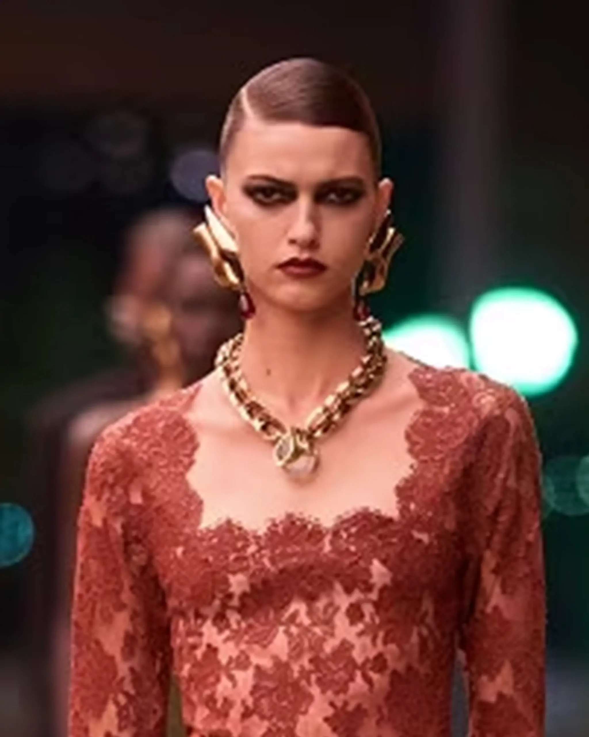 YVES SAINT LAURENT