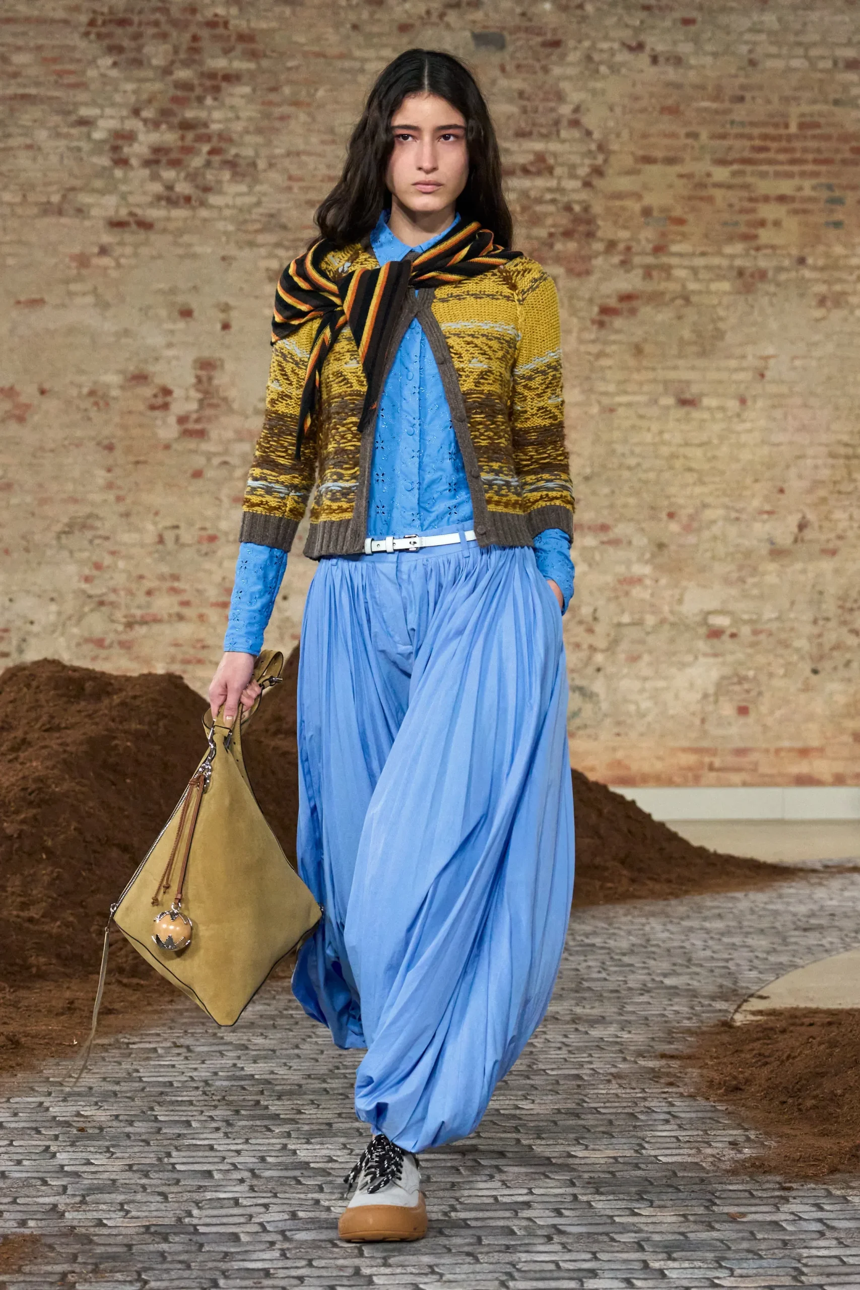 MOSCHINO F/W26
