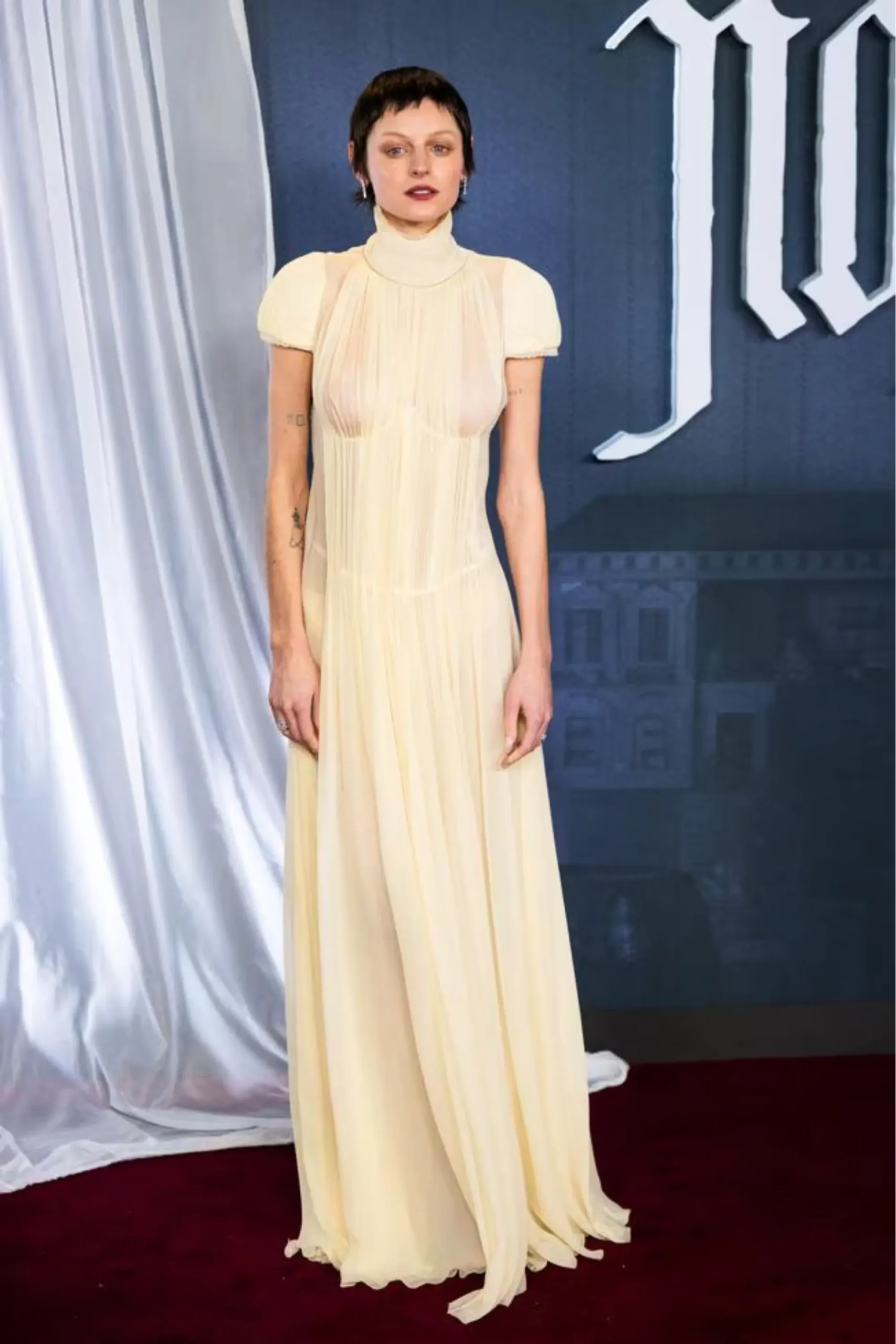 EMMA CORRIN IN ALEXANDER MCQUEEN