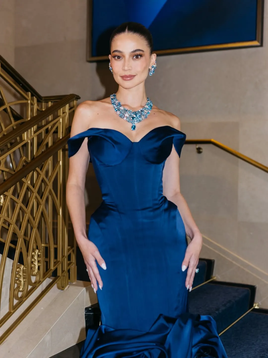A nod to 19th-century poise