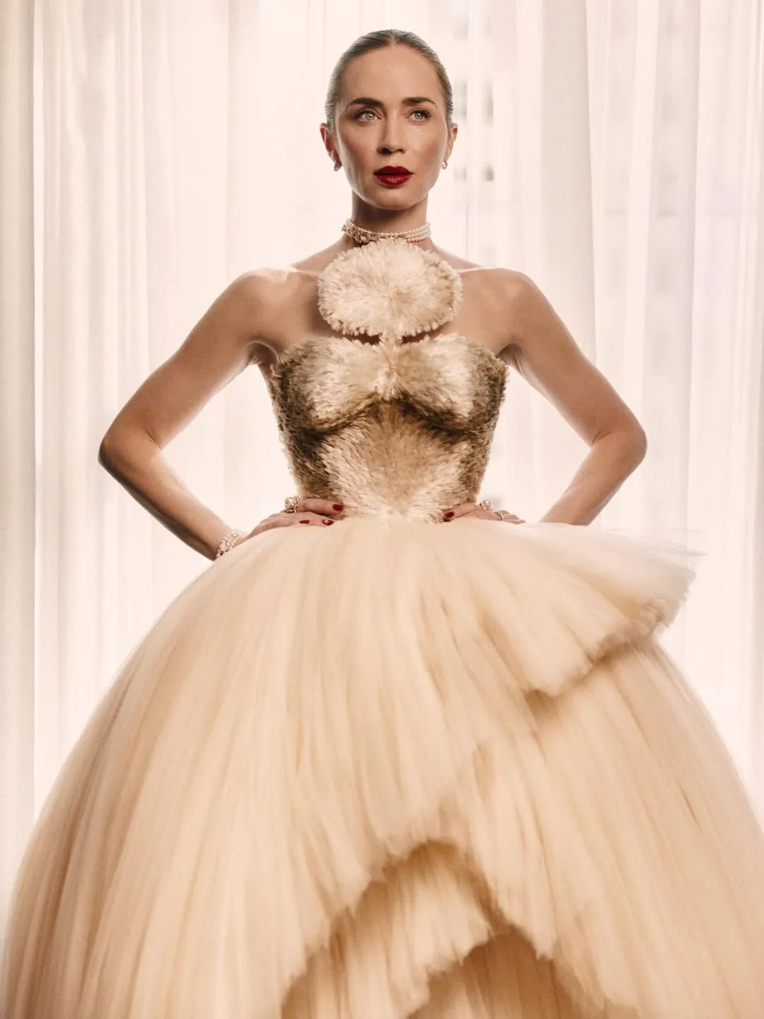EMILY BLUNT WEARING SCHIAPARELLI HAUTE COUTURE S/S26