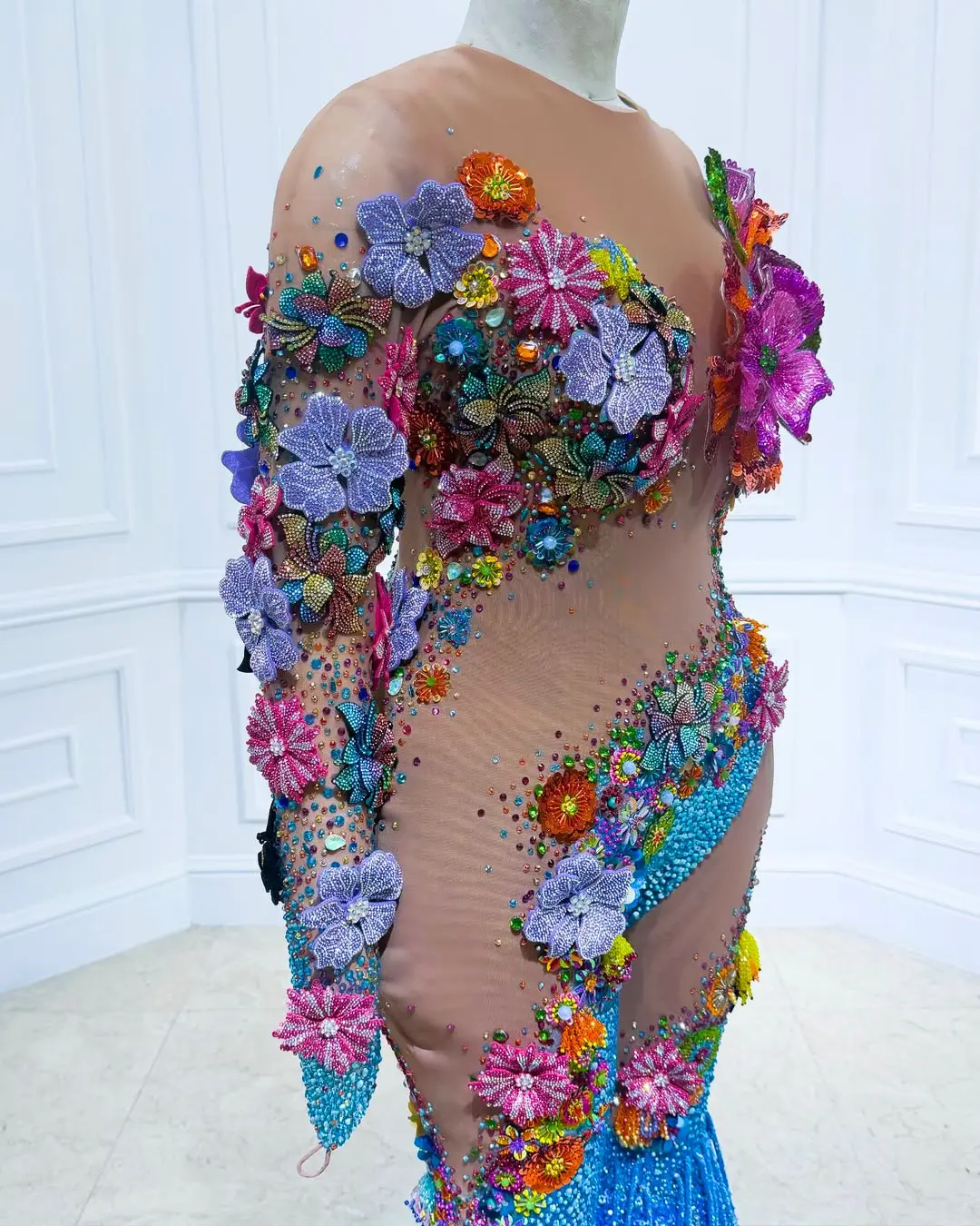 CAPTURING THE SPIRIT OF "LATINA FIESTA"