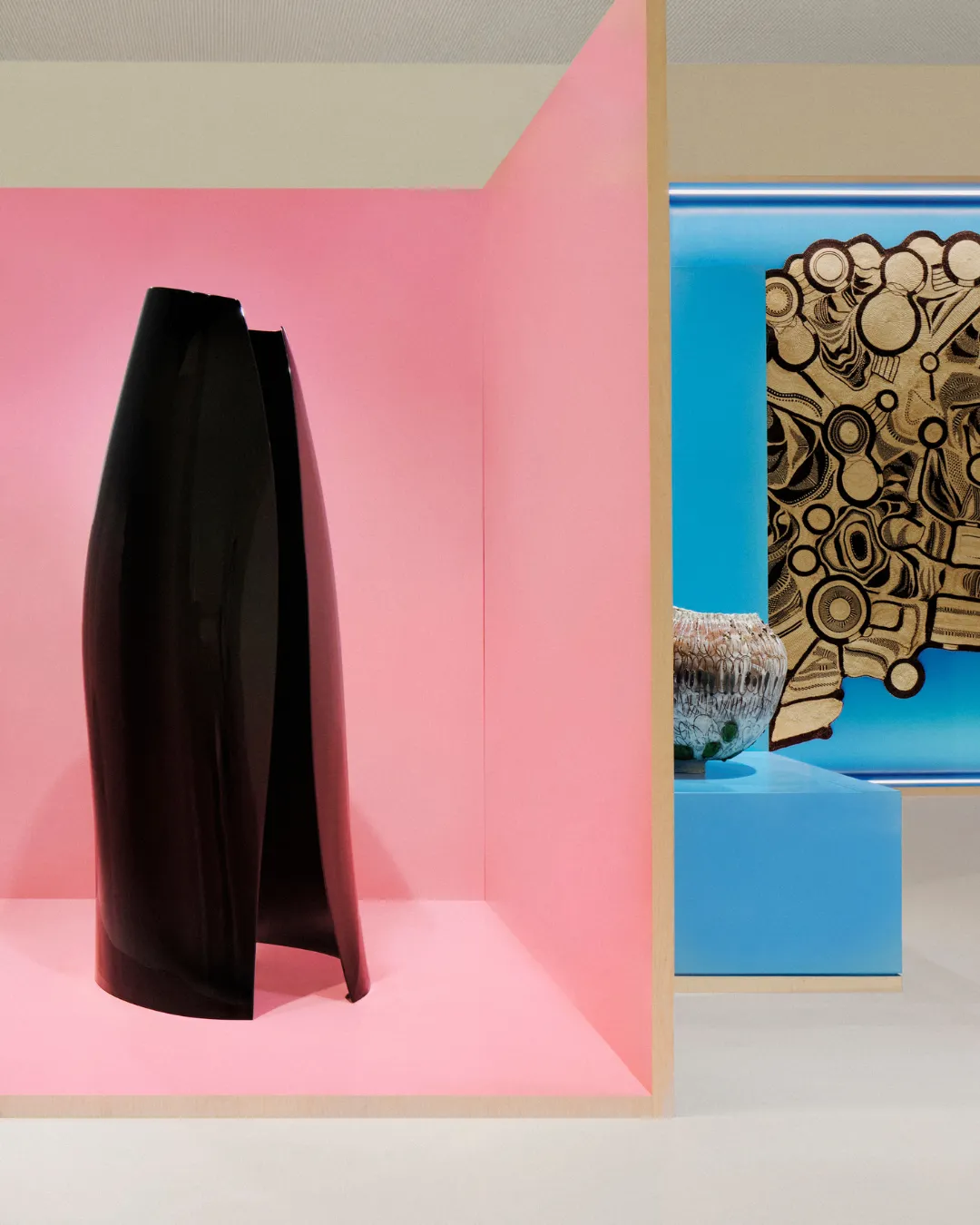 Korean Ceramic Artist Jongjin Park Wins the Loewe Craft Prize 2026