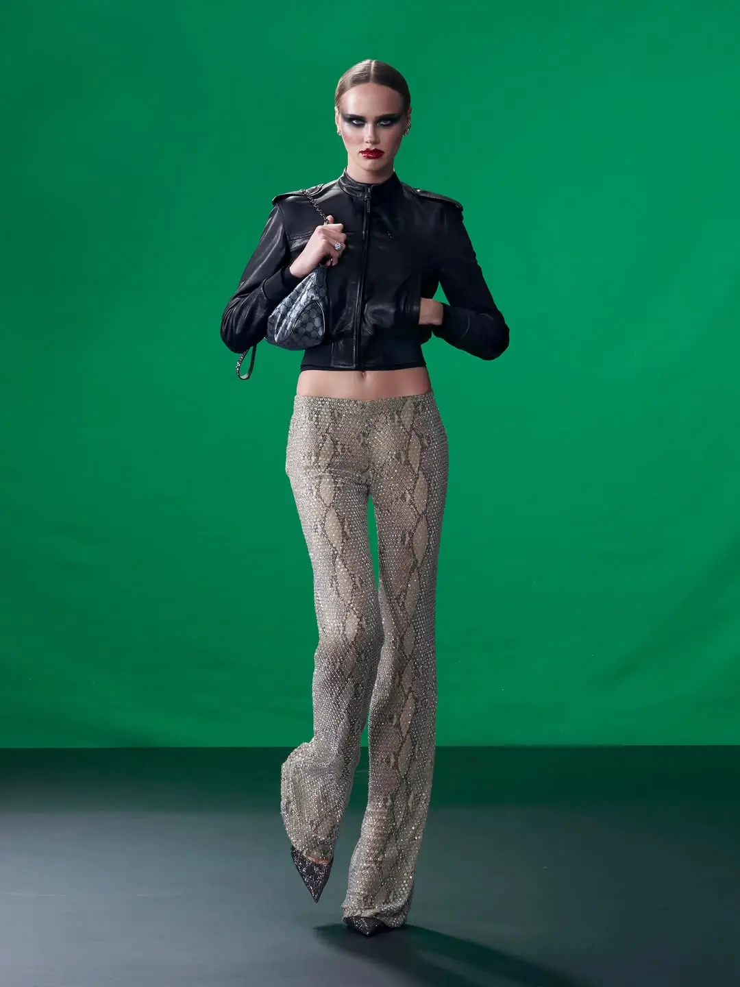 LOOK 7