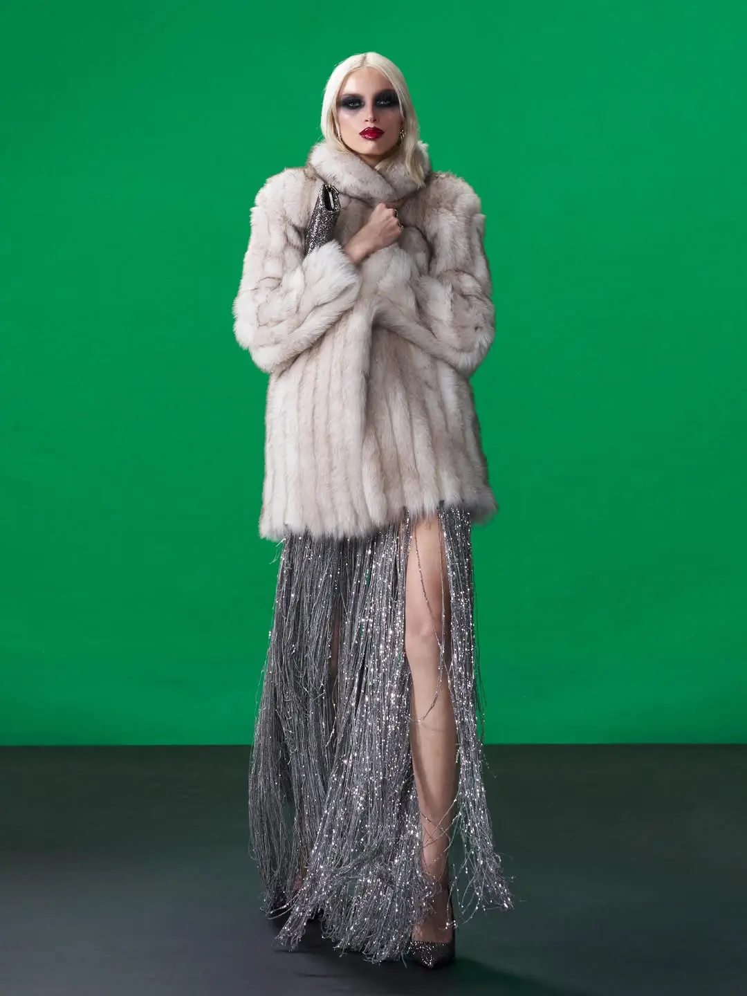 LOOK 4