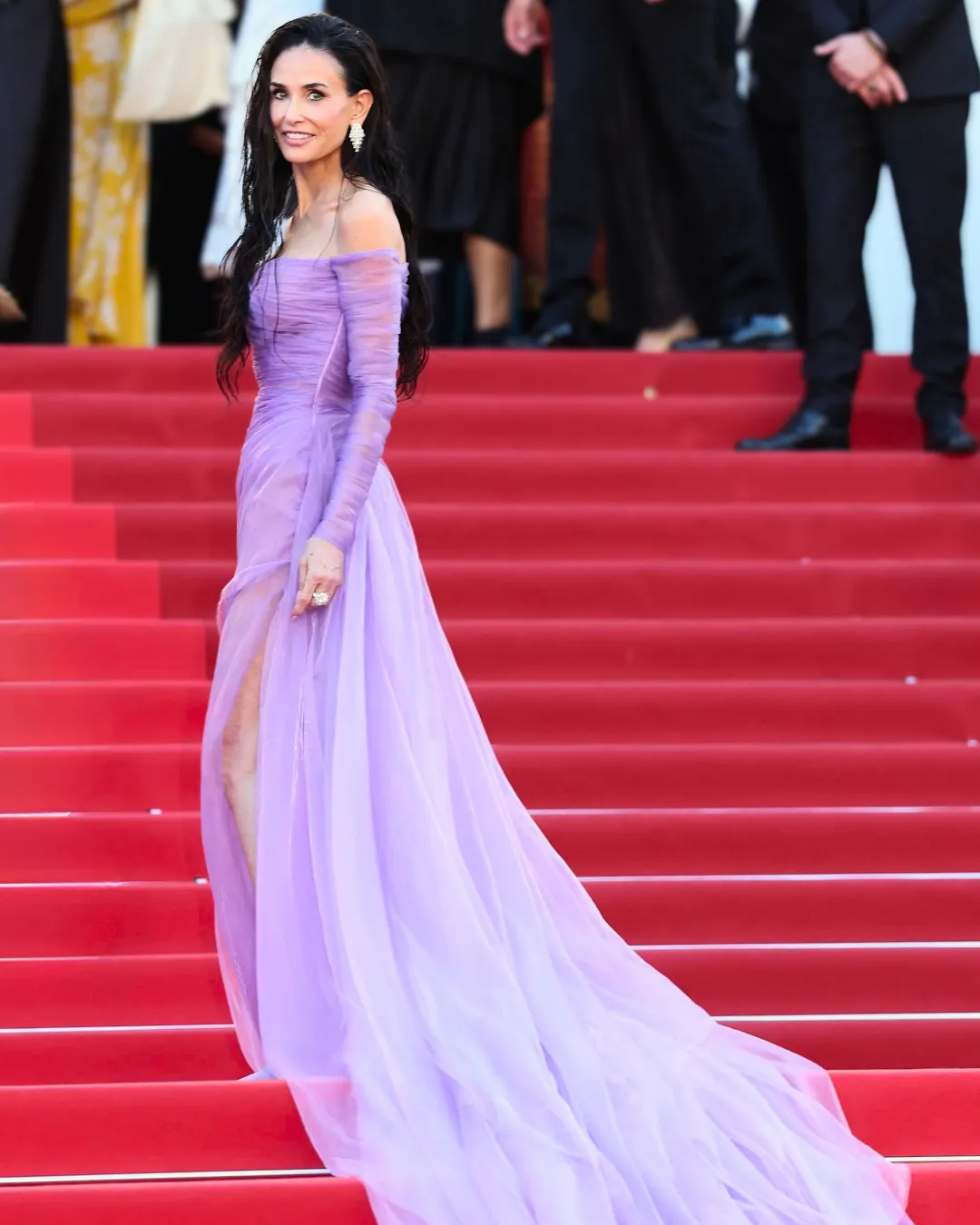 Demi Moore WEARING Gucci 