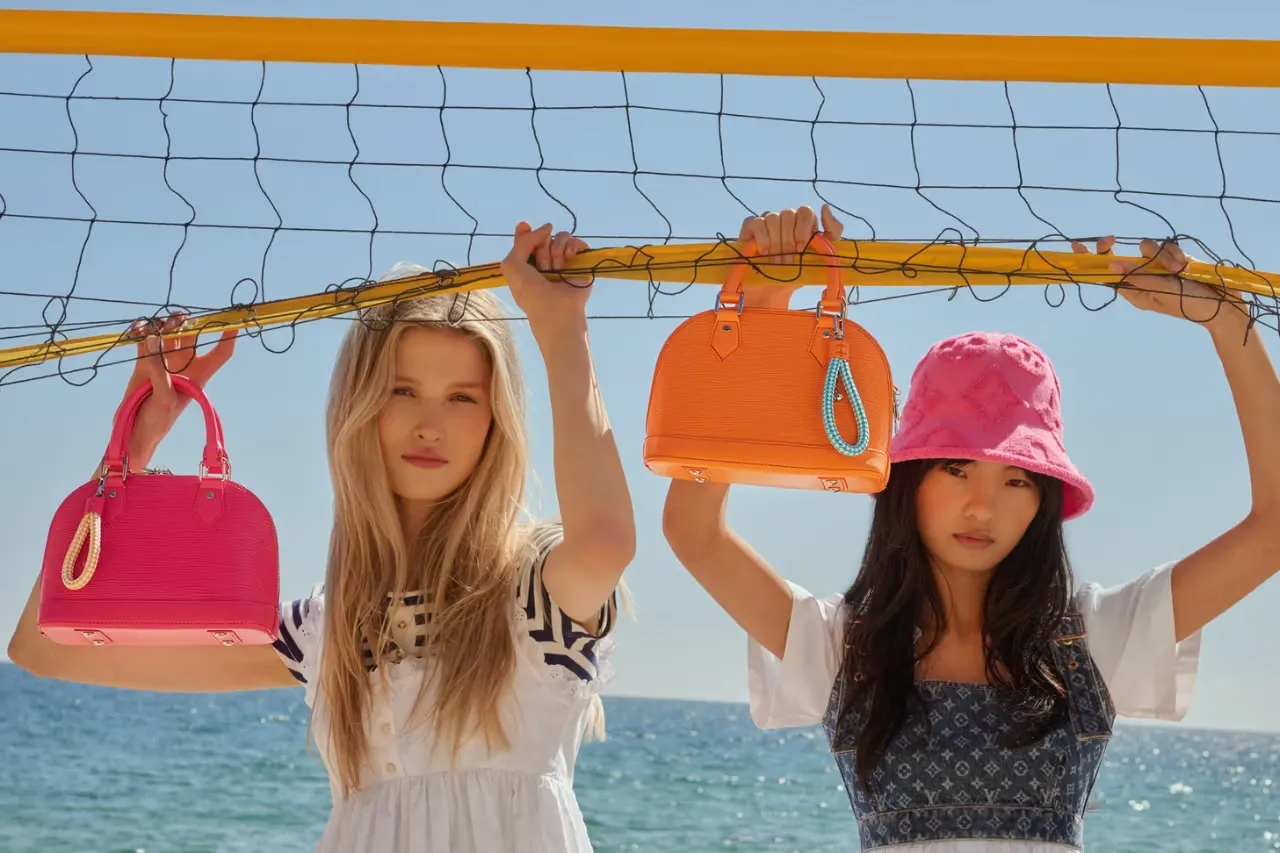 the alma bb resort handbags of louis vuitton