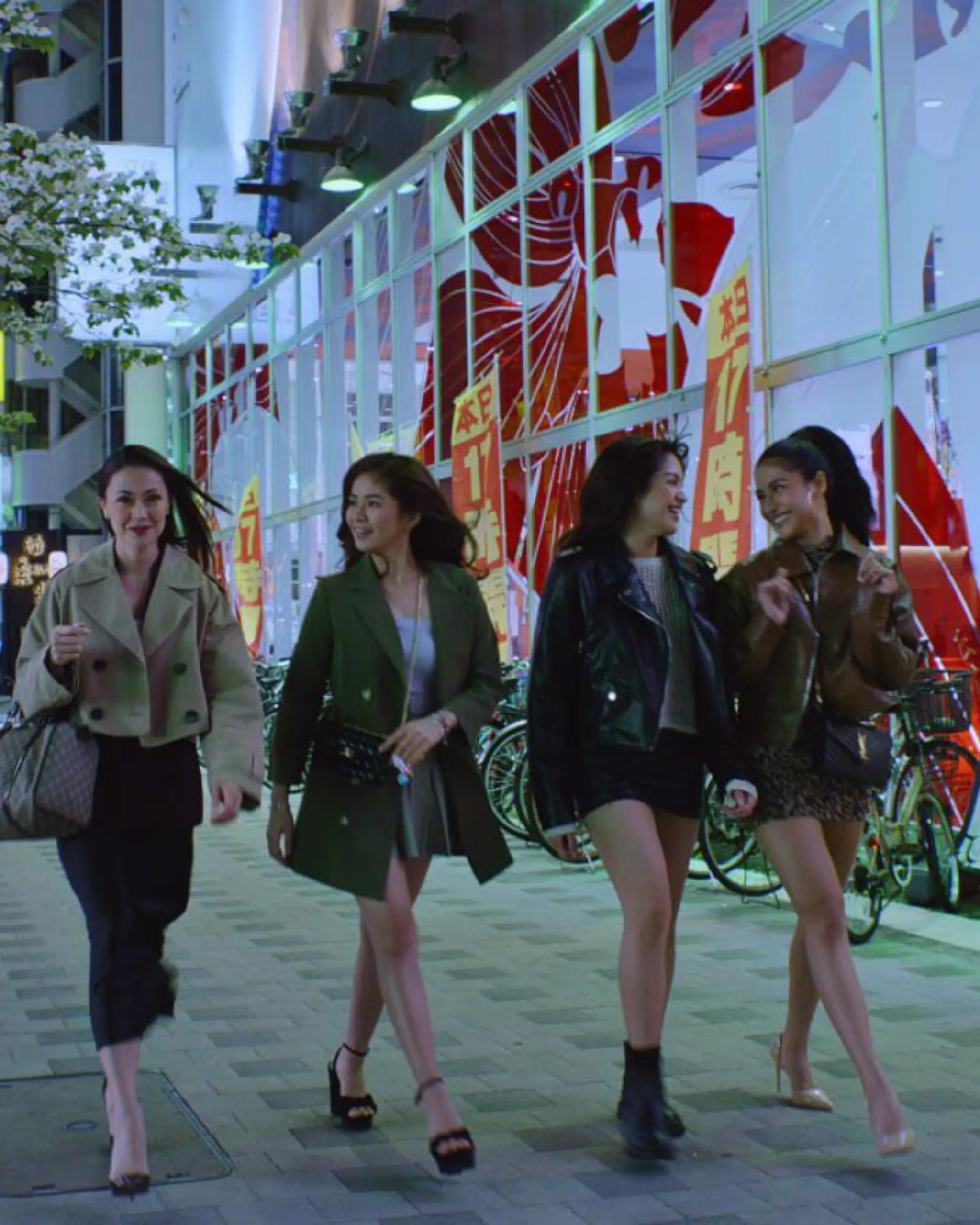 MIDNIGHT GIRLS