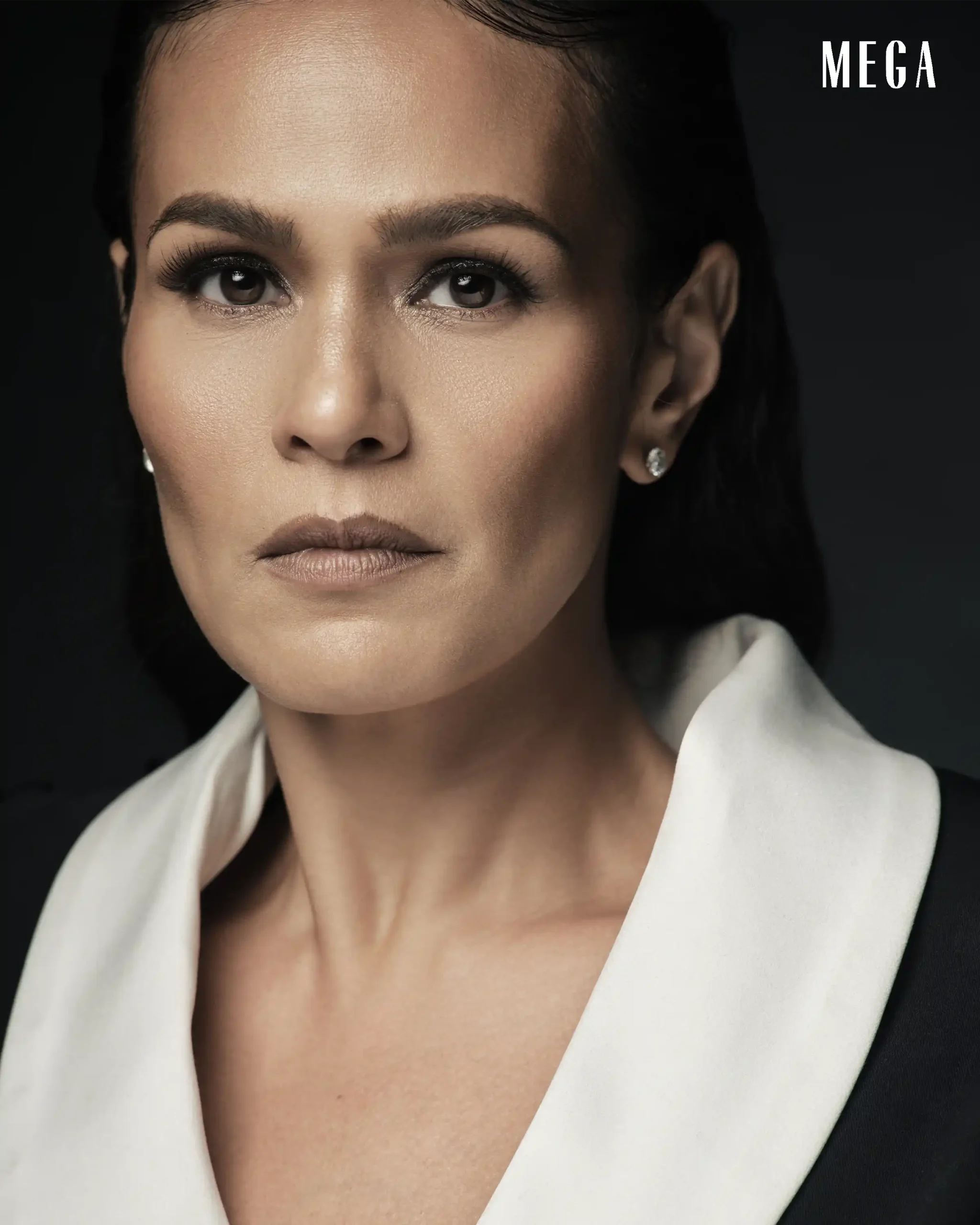Iza Calzado MEGA