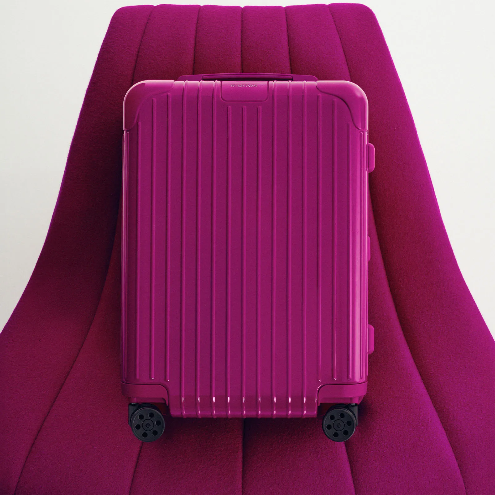 The Magenta Essential Check-in