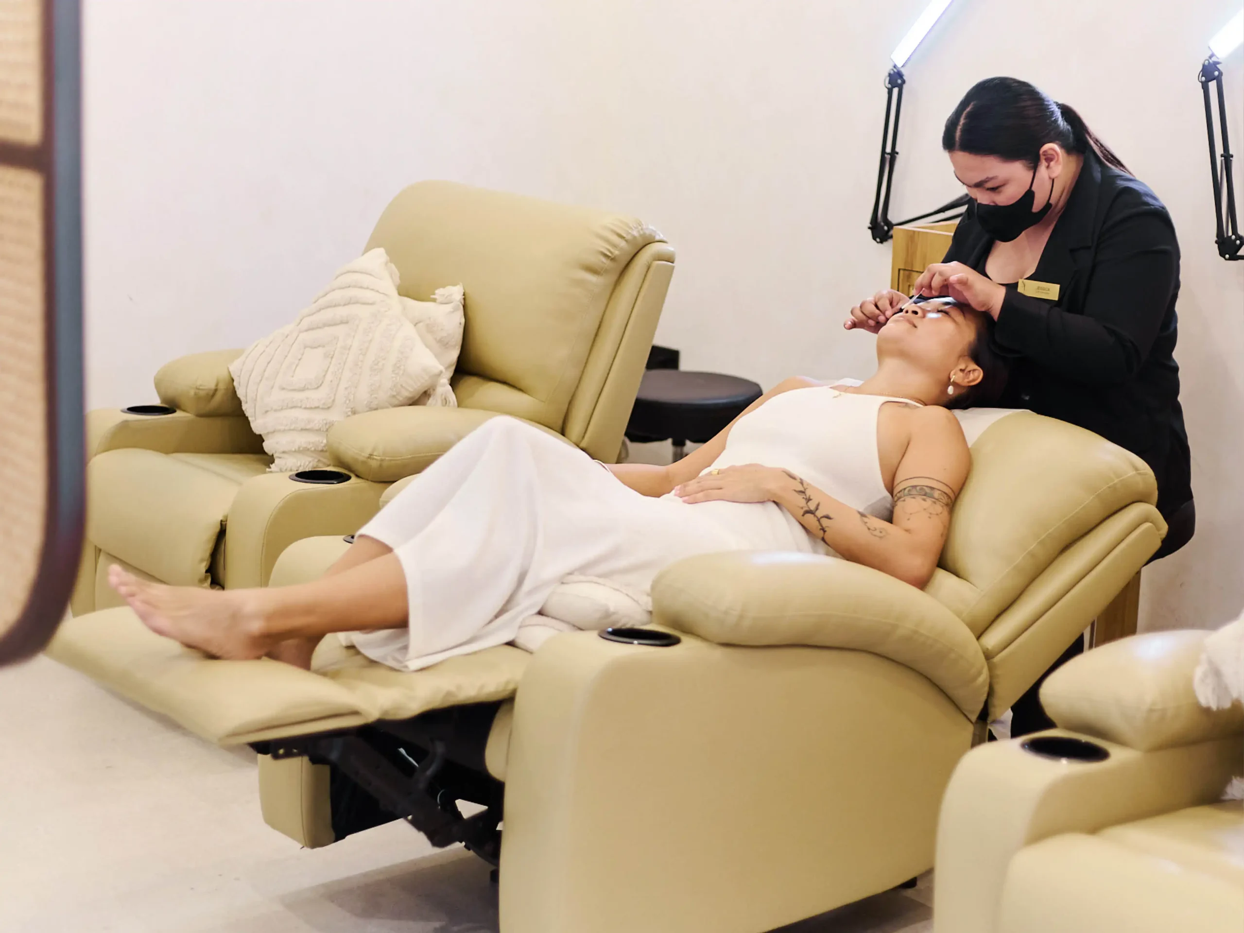 INSIDE LA ZARENE SUITES IS A NEW LOUNGE BOUTIQUE WHERE GUESTS CAN TREAT THEMSELVES WITH CELEB-APPROVED BEAUTY SERVICES