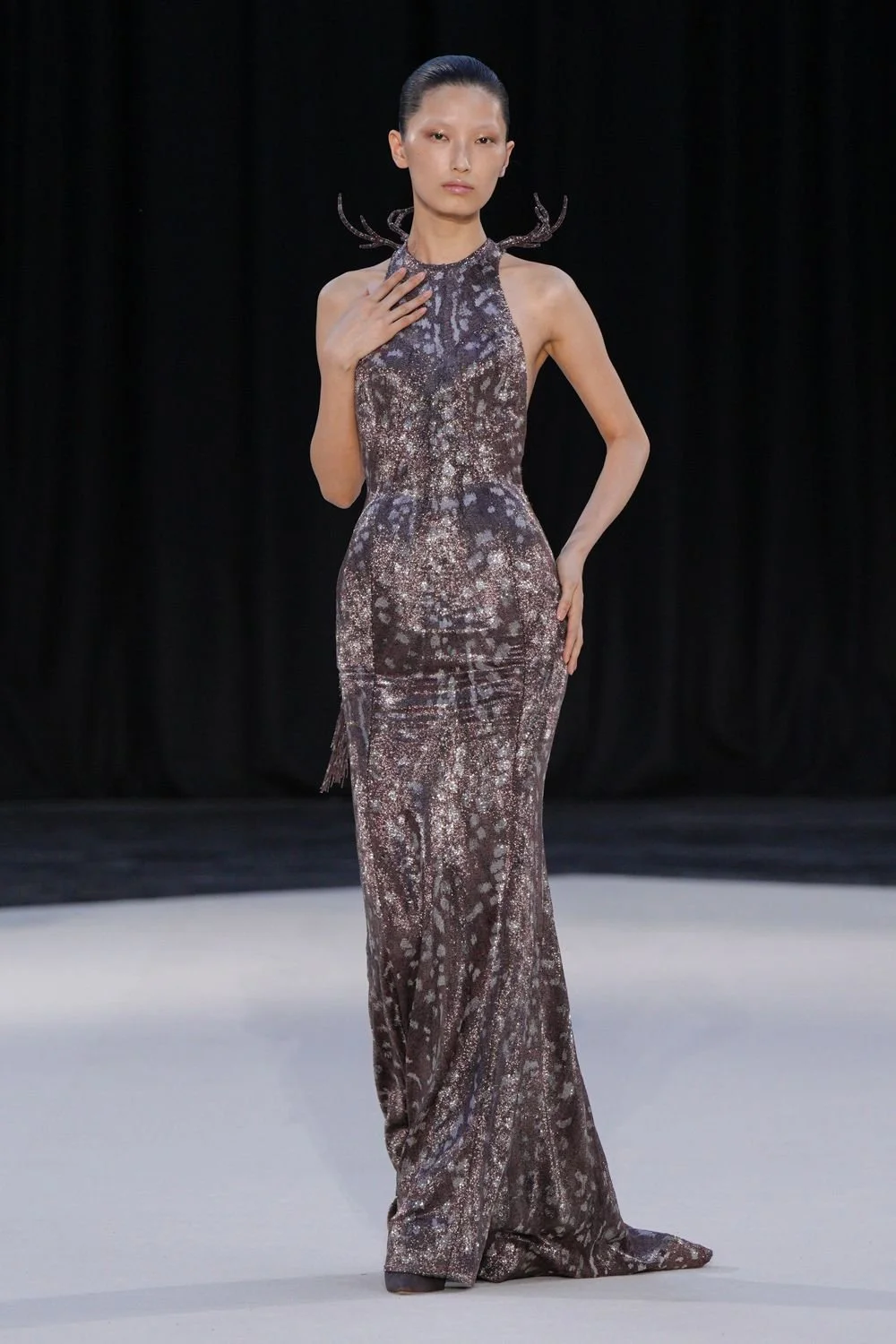 Ashi Studio Haute Couture F/W26 Look 15