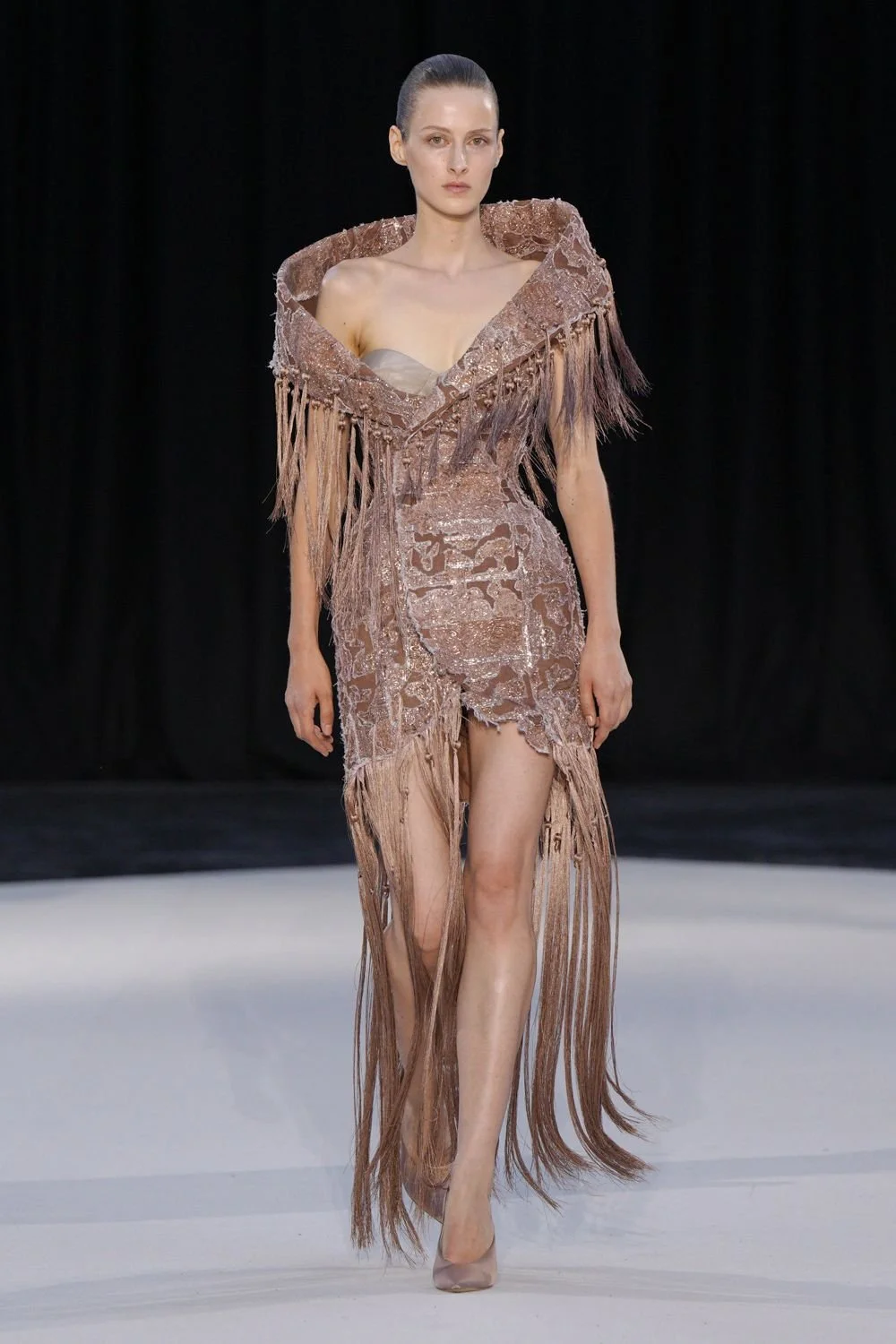 Ashi Studio Haute Couture F/W26 Look 16