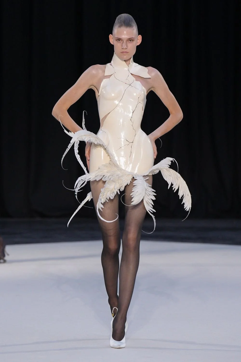 Ashi Studio Haute Couture F/W26 Look 1