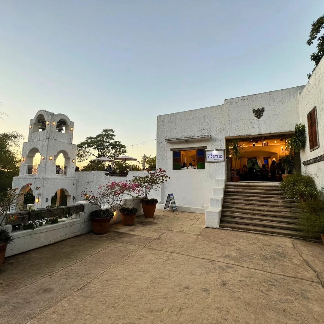 cafe dionysus