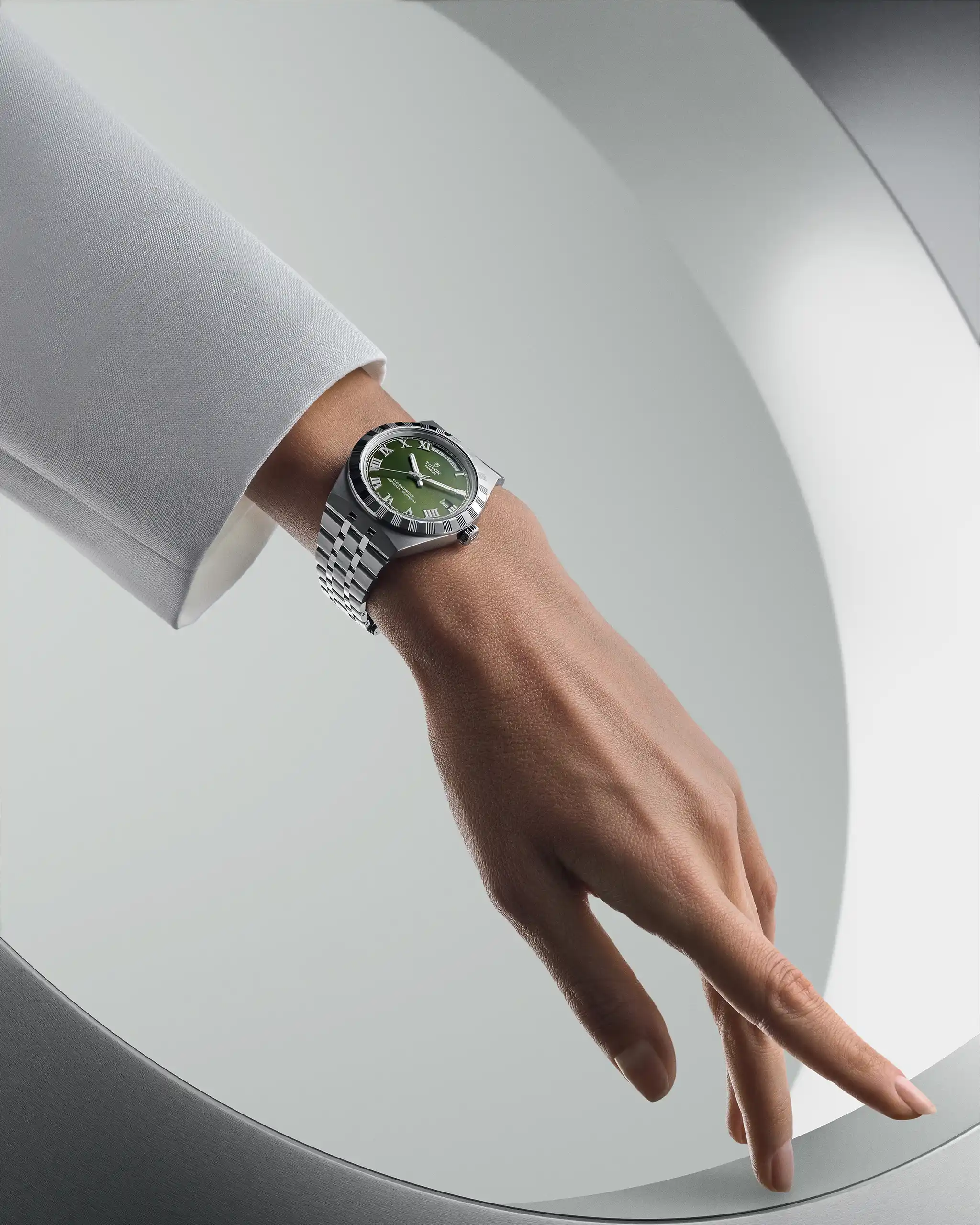 Tudor Royal