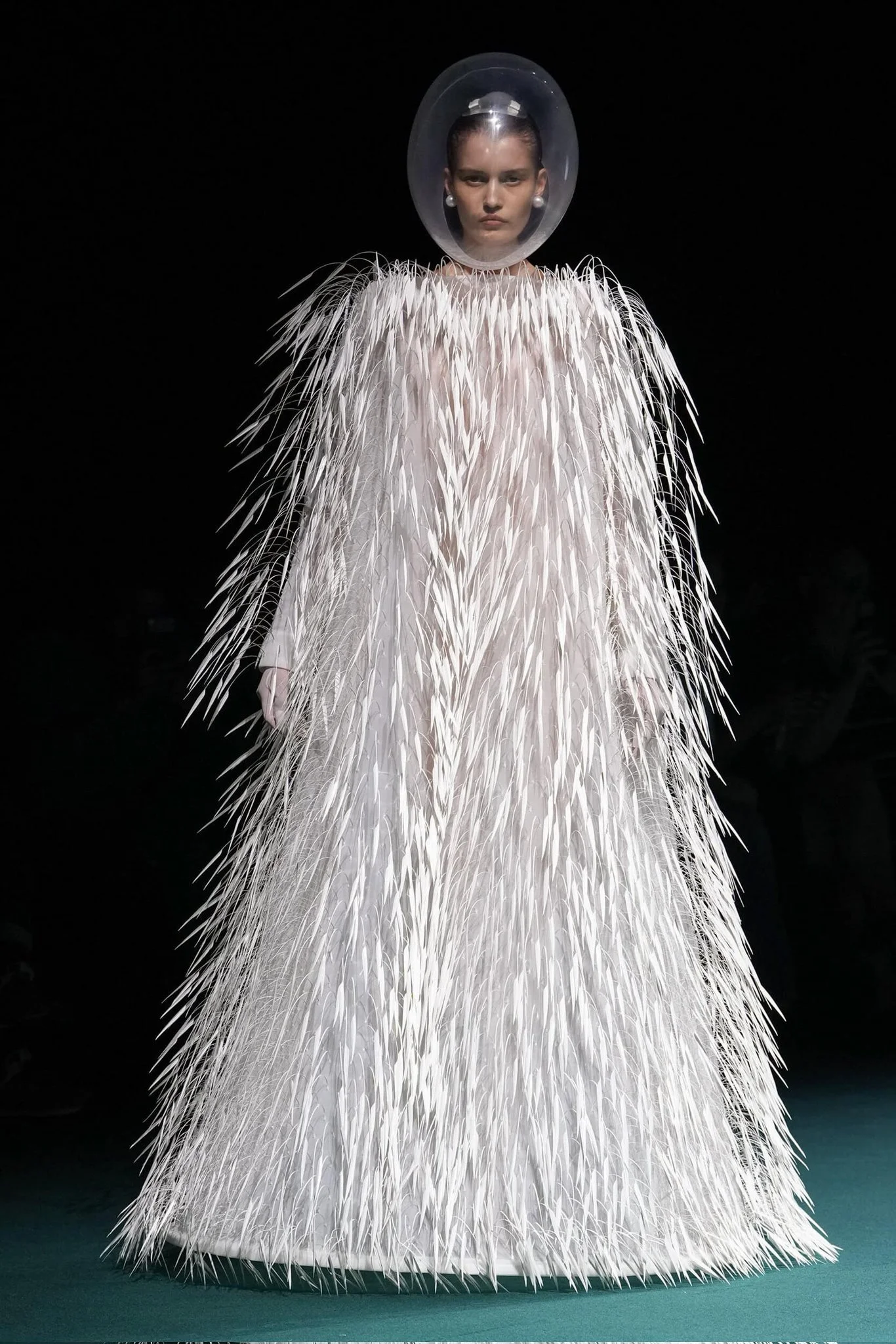 Robert Wun Haute Couture F/W26 Look 15