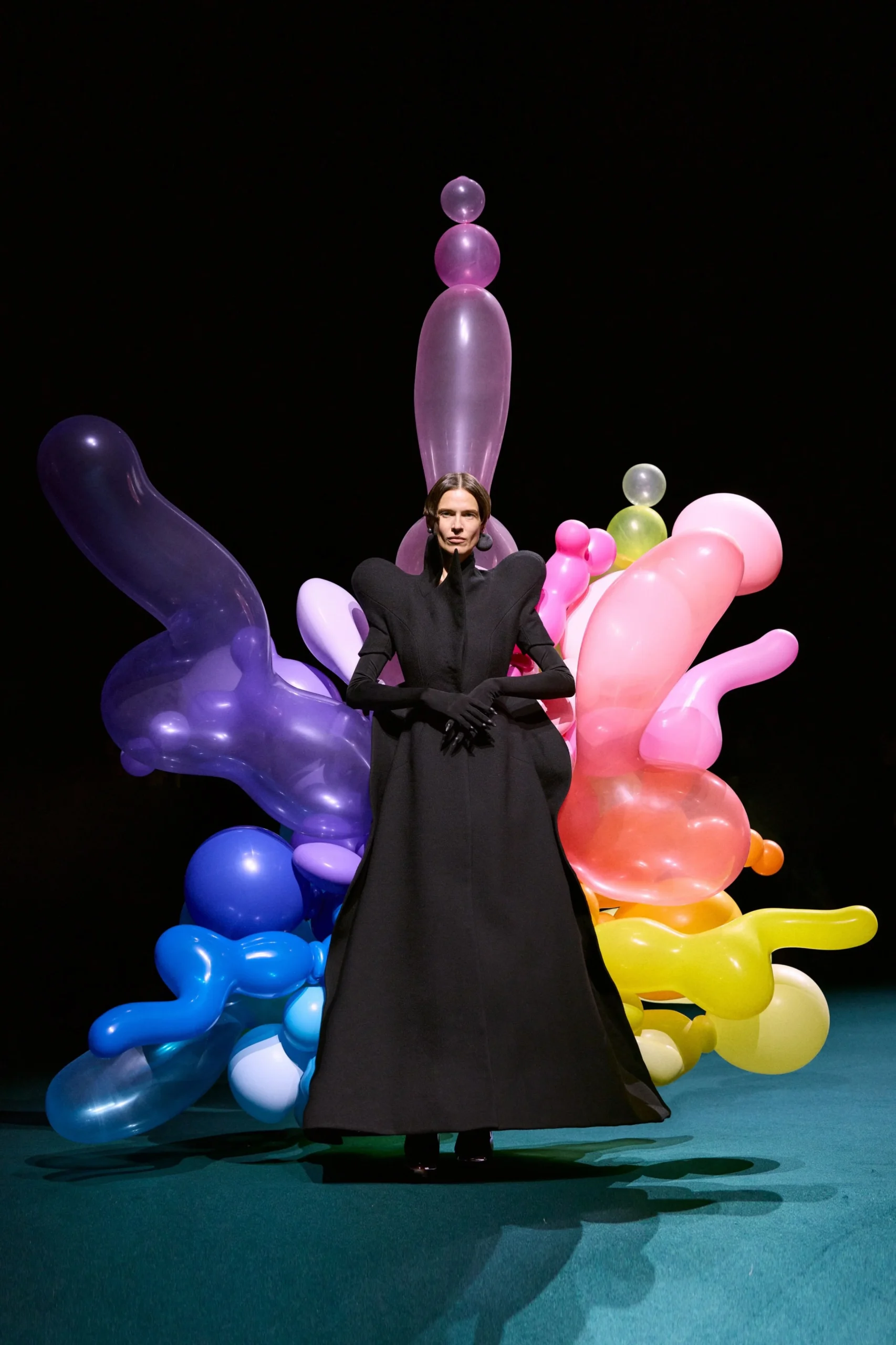 Robert Wun Haute Couture F/W26 Look 17