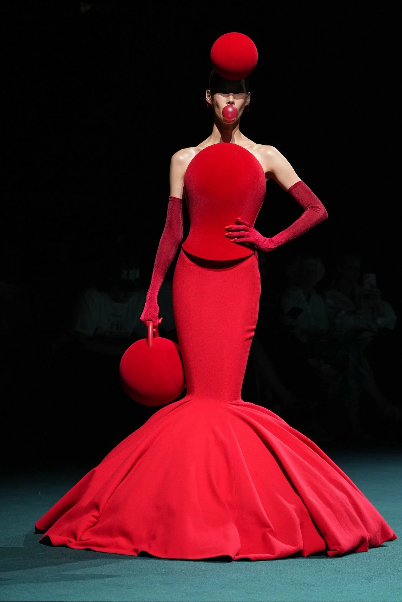 Robert Wun Haute Couture F/W26 Look 4