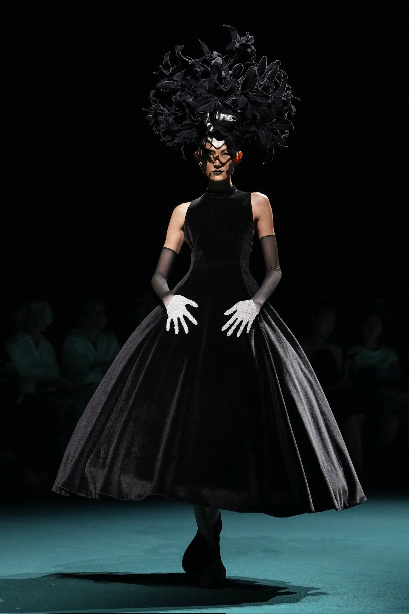 Robert Wun Haute Couture F/W26 Look 7