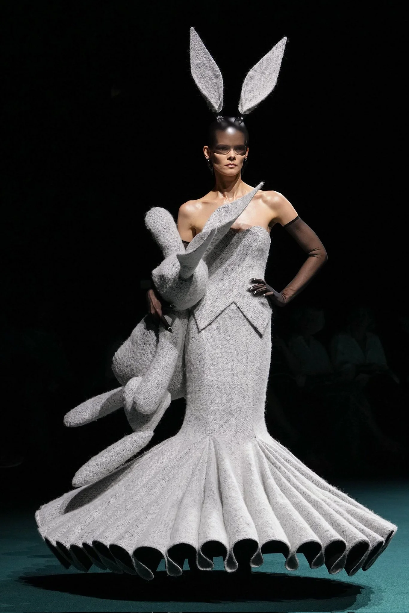 Robert Wun Haute Couture F/W26 Look 8