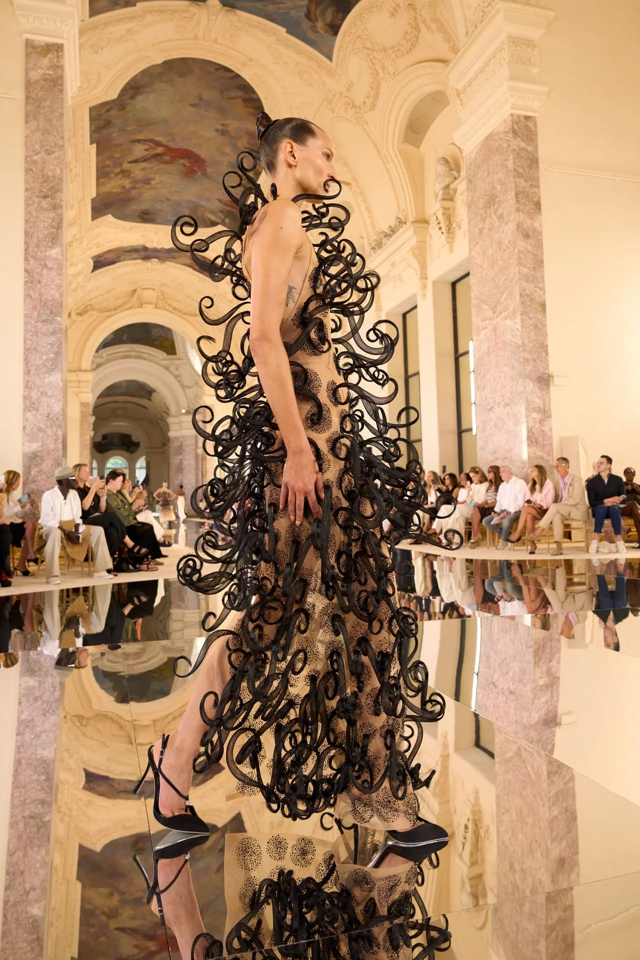 Schiaparelli Haute Couture F/W26 Look 6