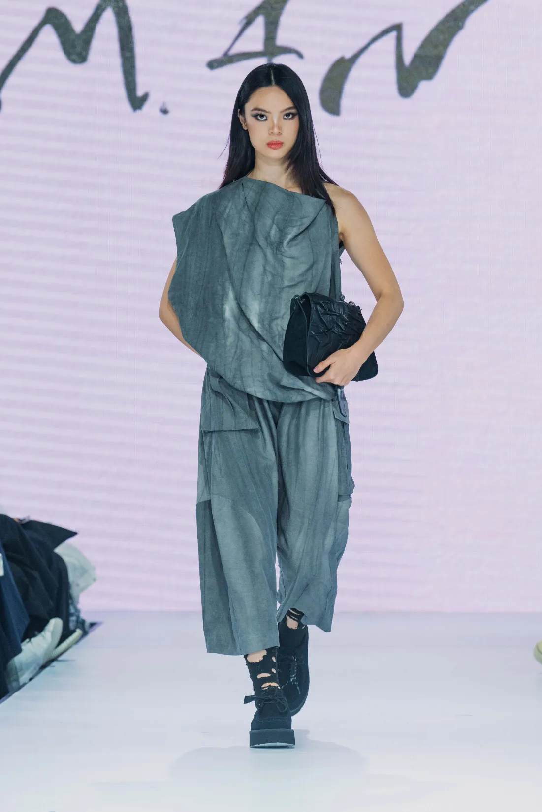 Bev C by Beverly B, Look 4