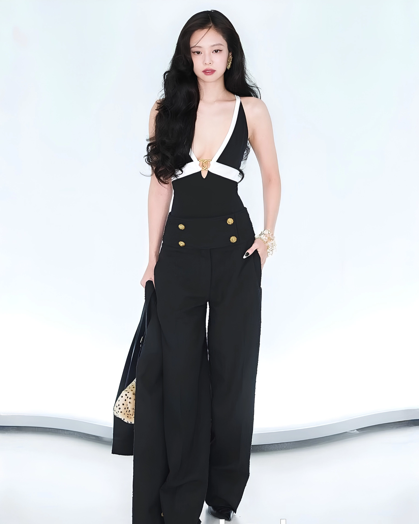JENNIE wearing Chanel