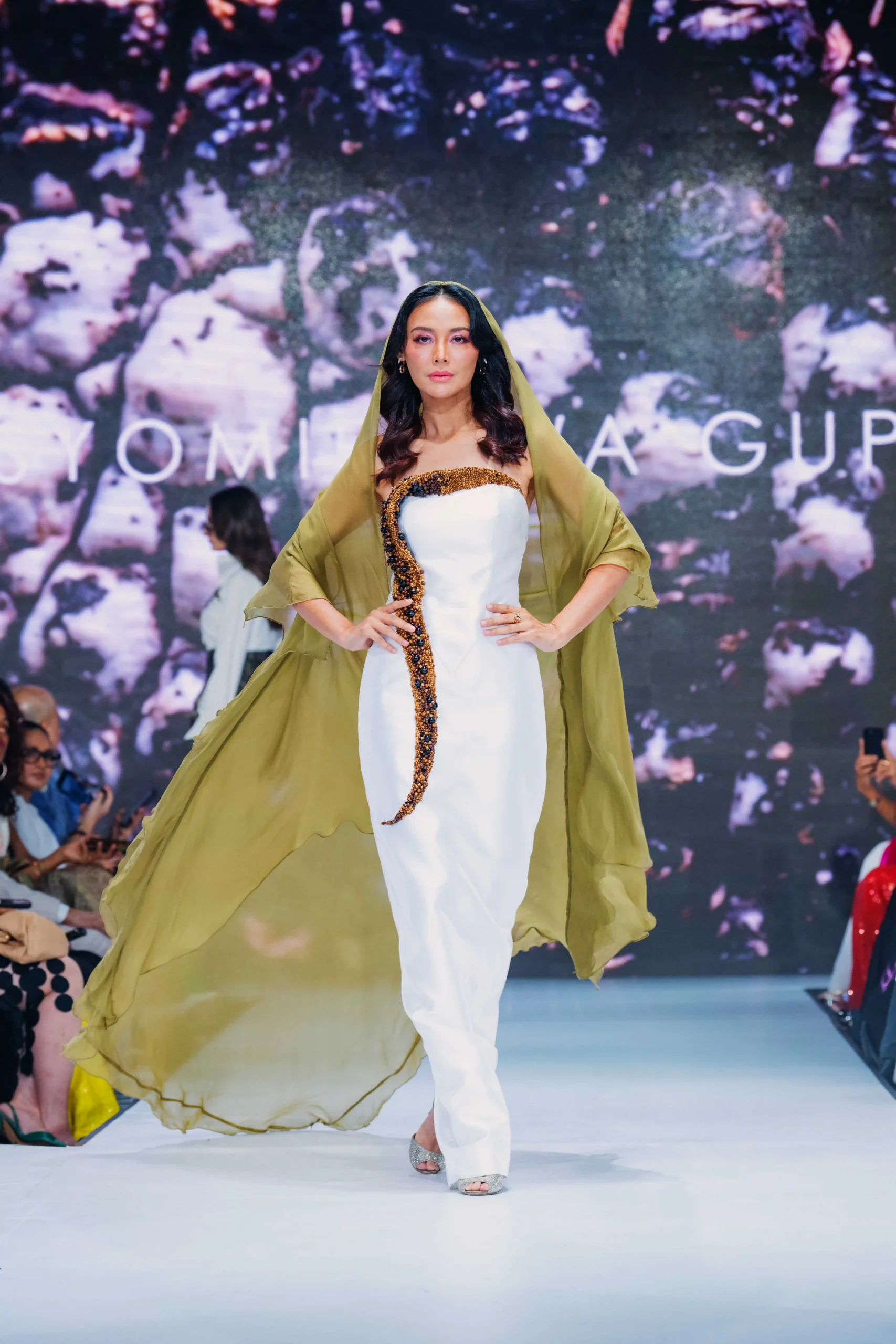 Samudera Rasa by Syomirizwa Gupta, Look 9