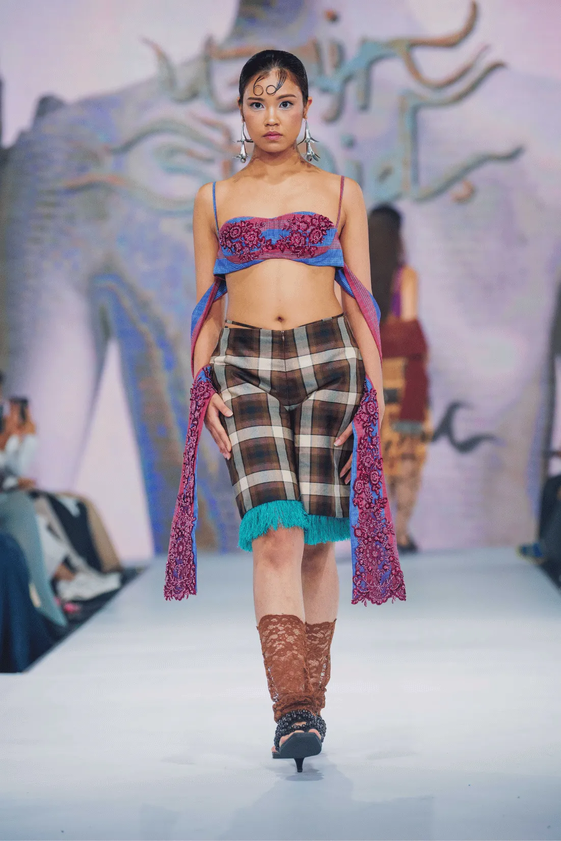 BAYU by Uzaid Shoid, Look 3