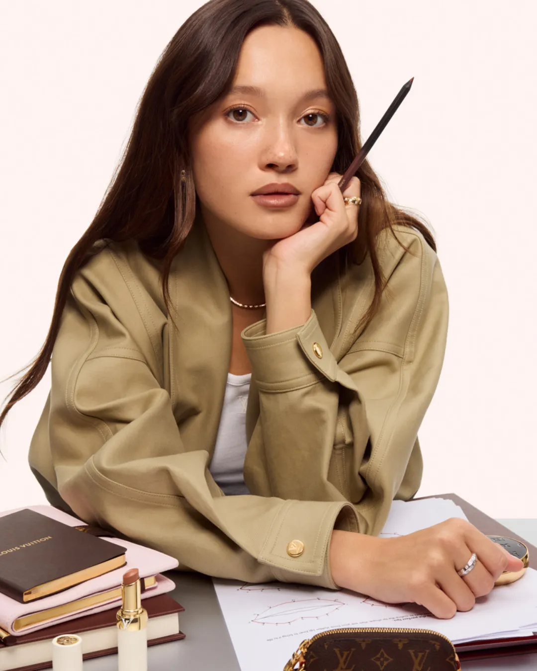 The LV Crayon comes in ten superlative shades for unlimited LV lip looks
