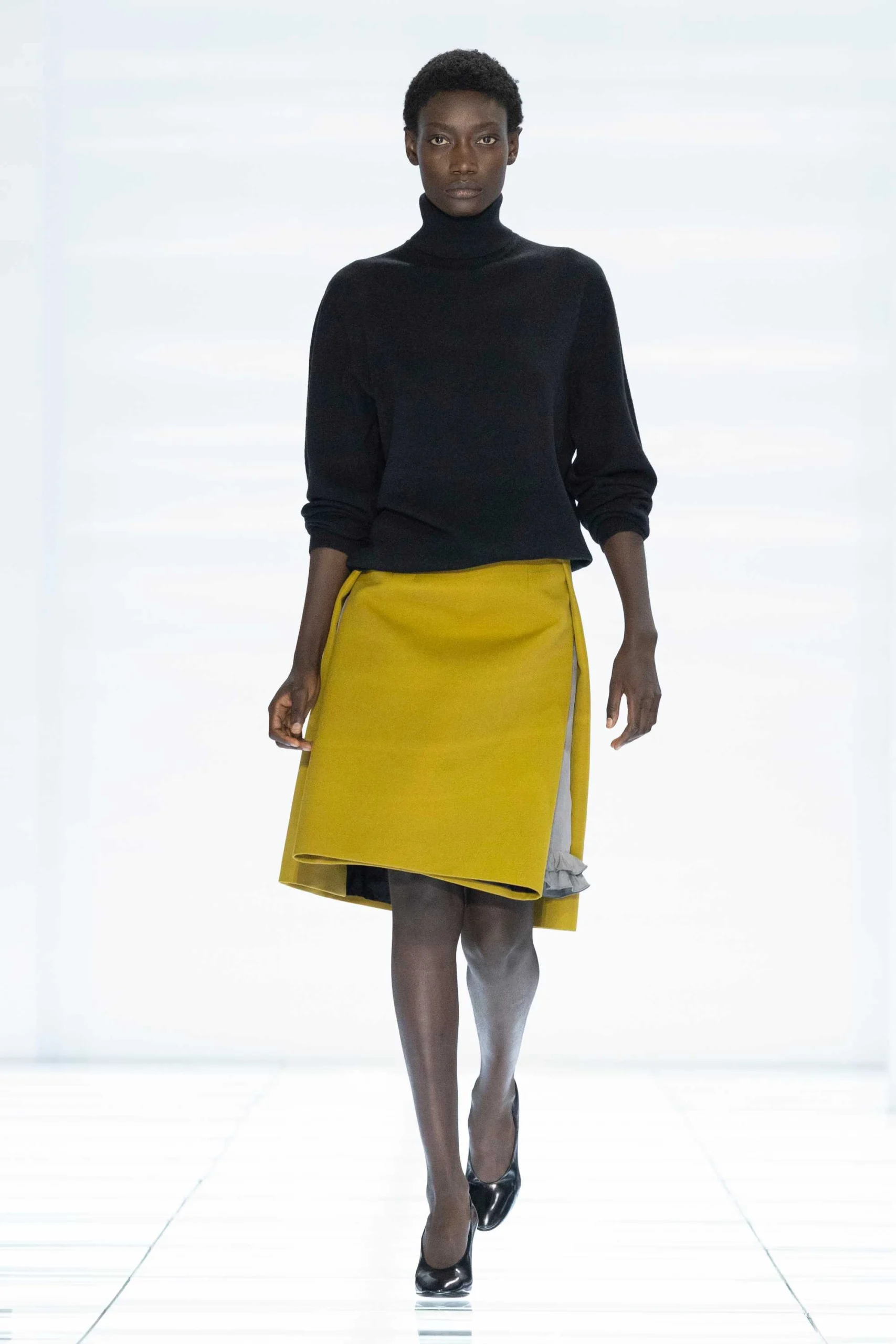 Prada S/S27, Look 4