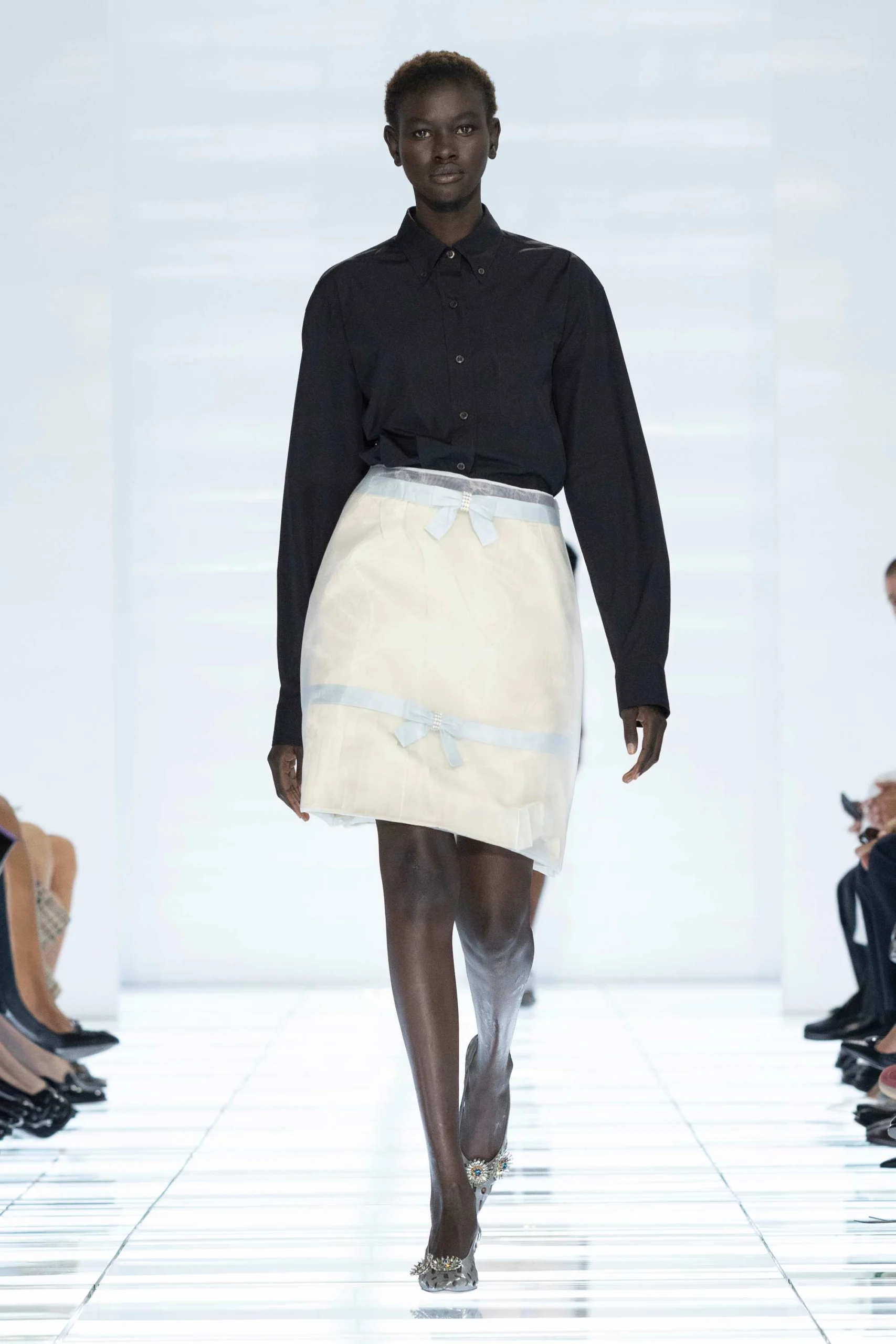 Prada S/S27, Look 3