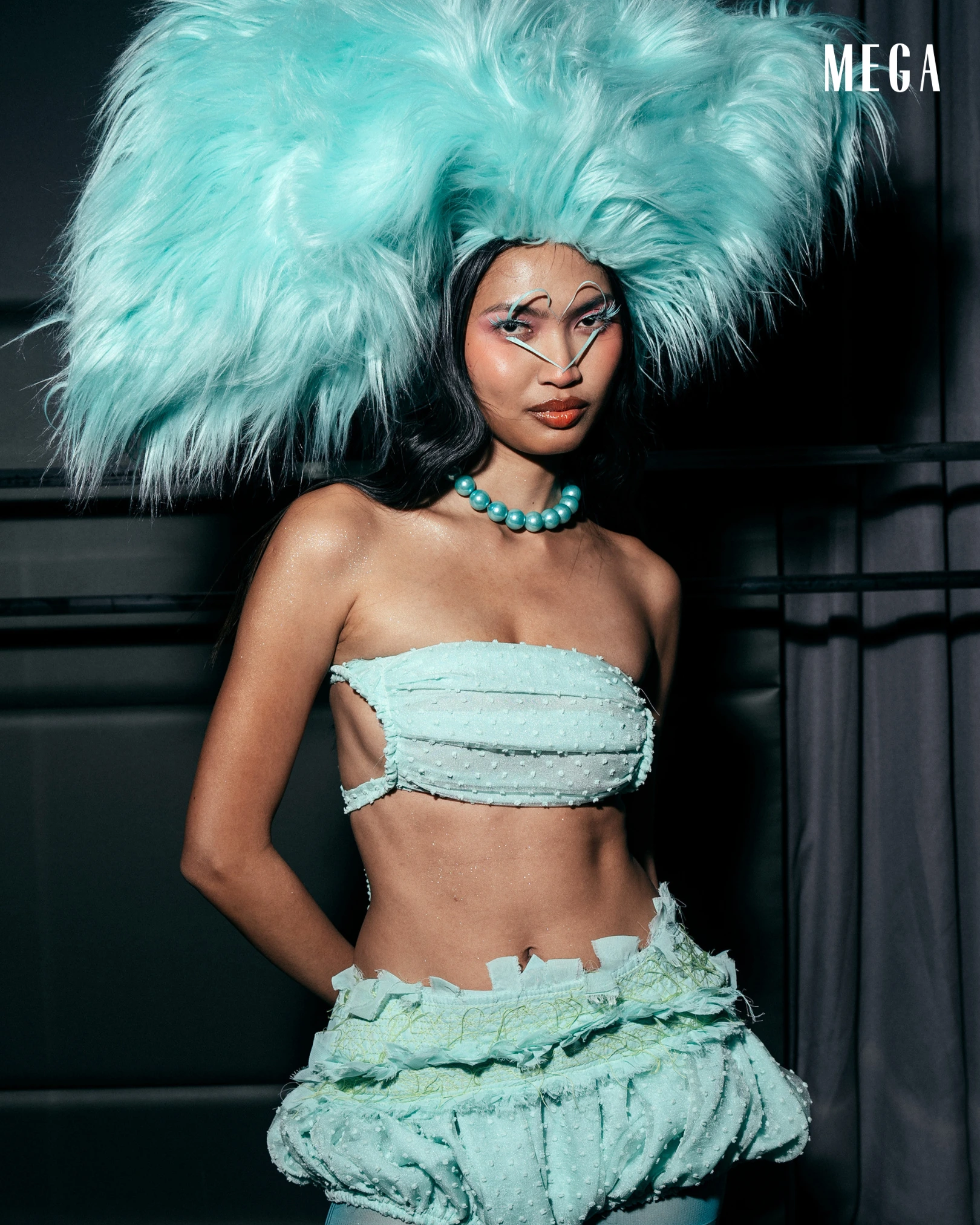 Queer Notes by Yana Kalaw, Look 2