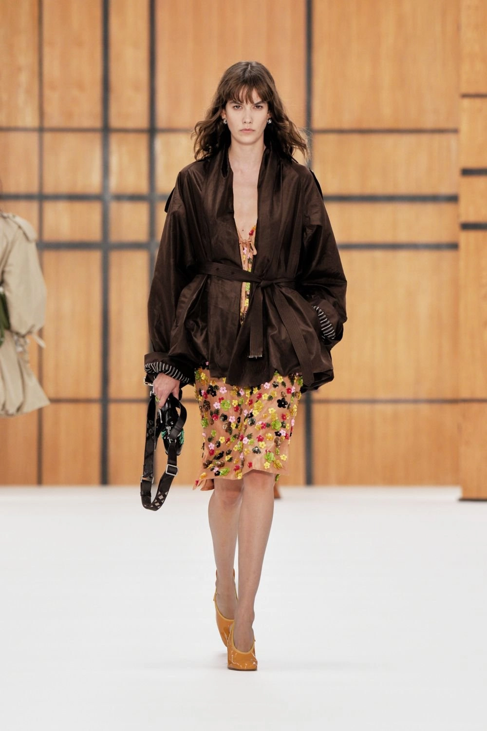 Burberry S/S27, Look 6