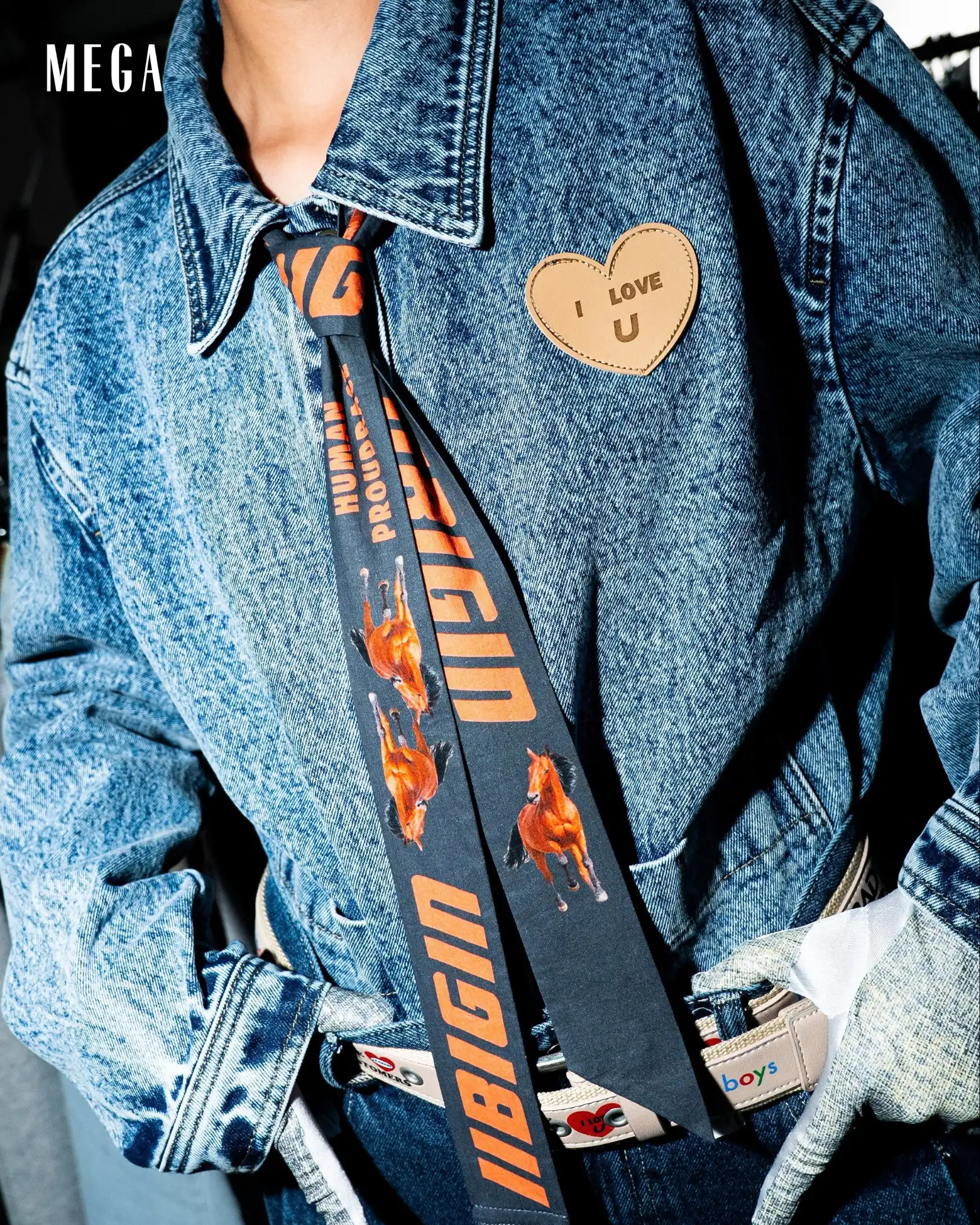 HUMAN x PROUDRACE