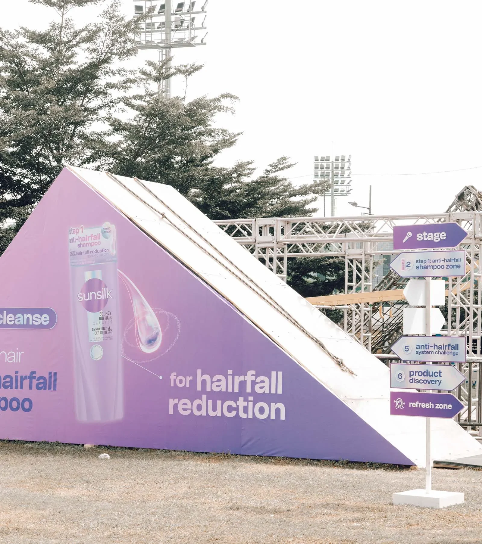 step 1: Pyramid obstacle for anti-hairfall plus shampoo