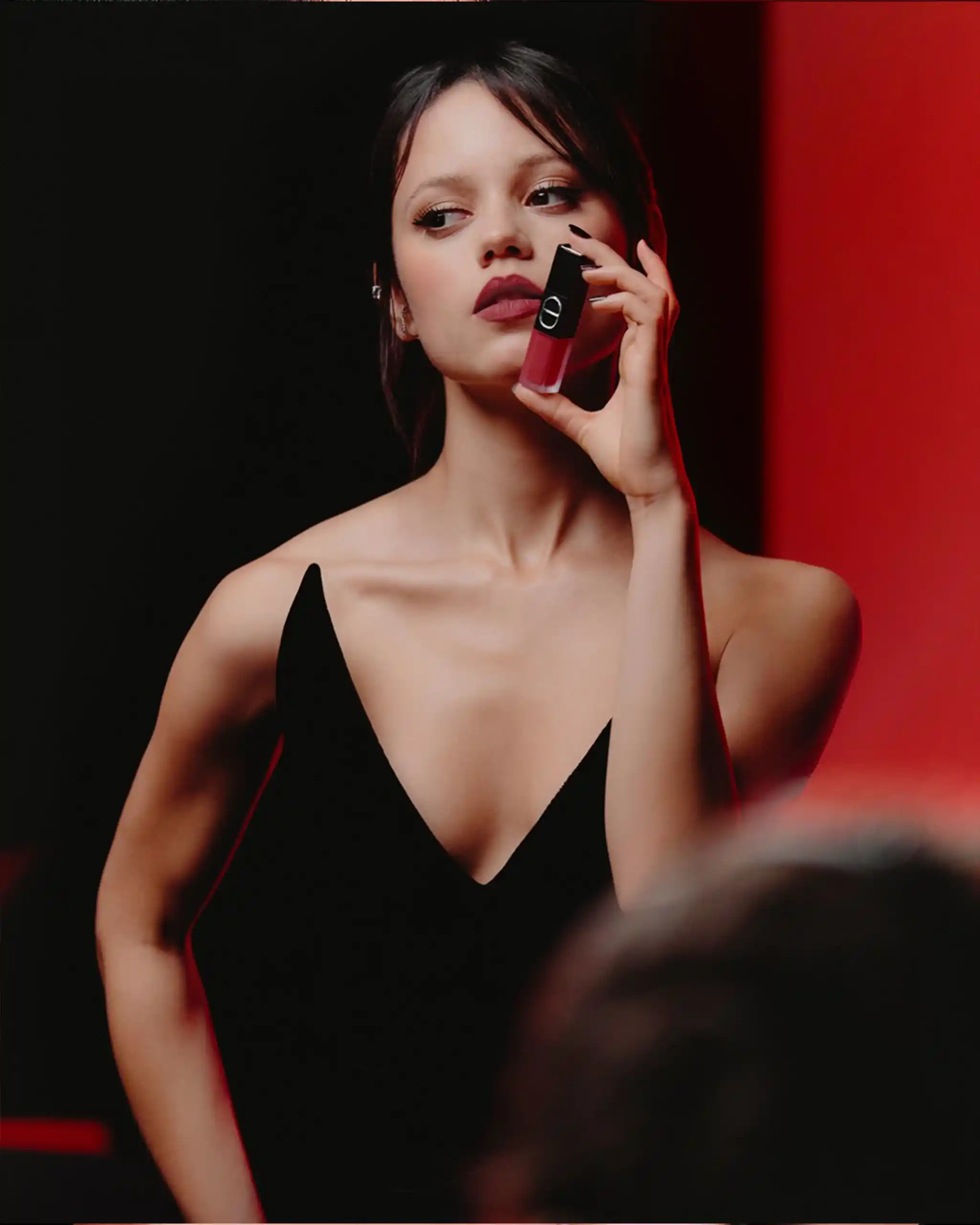 PETER PHILIPS LOVE THE IDEA OF LIP COMBINATION. ASIDE FROM EXPERIMENTING WITH COLORS, PETER SHARES THAT HE COMBINES DIFFERENT DIOR MAKEUP PRODUCTS TO CREATE A MORE CREATIVE, WEARABLE LIP LOOK