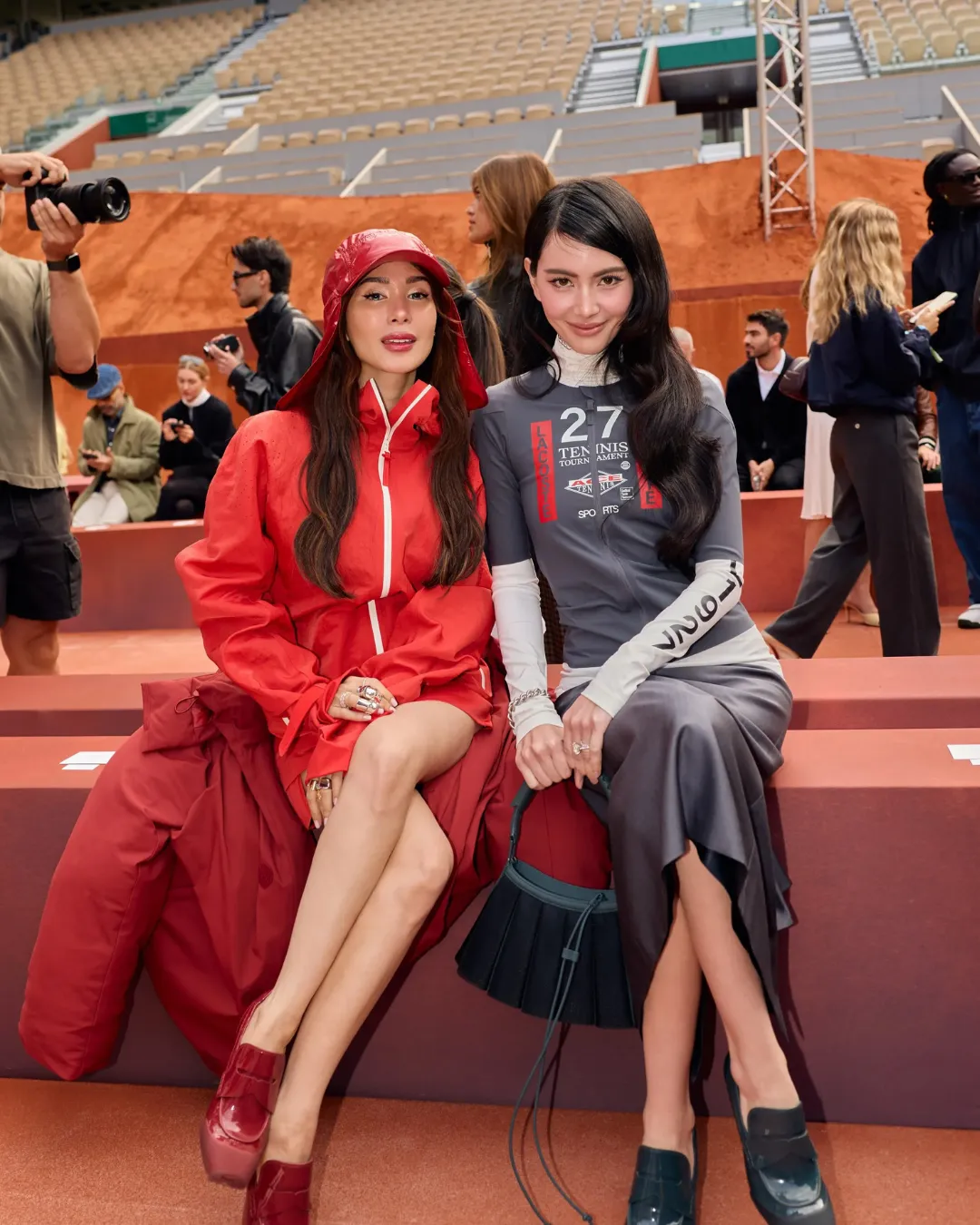 Heart Evangelista and Davika Hoorne