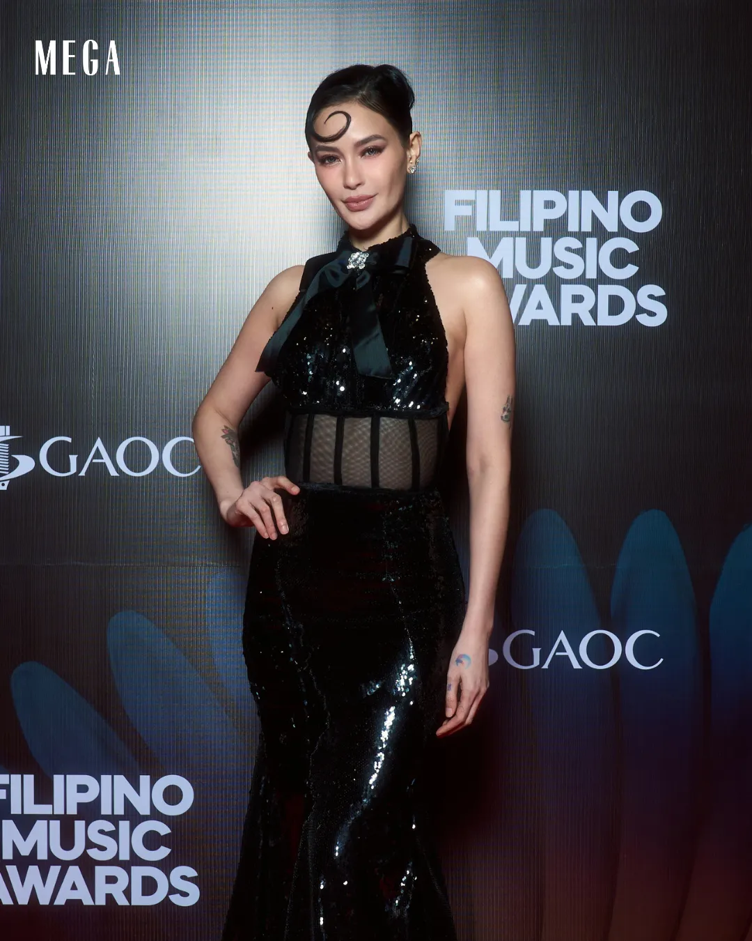 Arci Muñoz. Styled by Paris Roxas